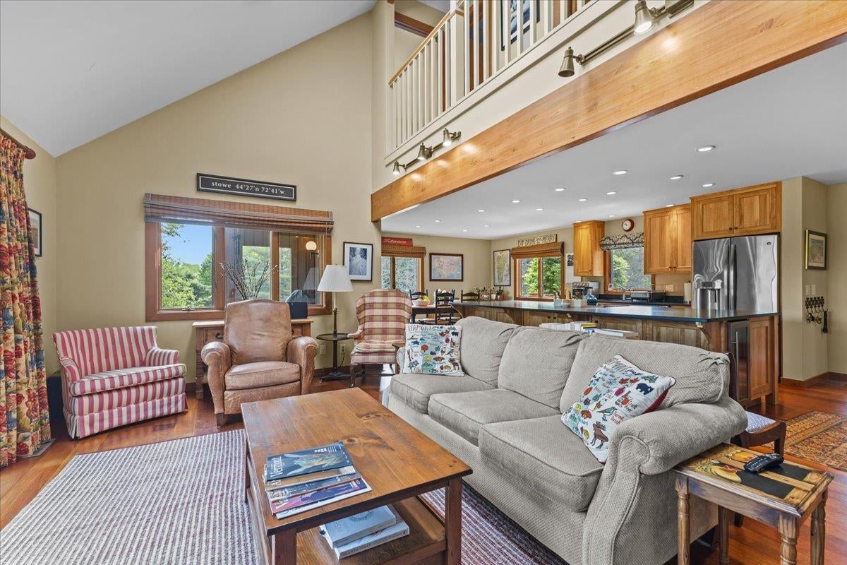 Stowe, Vermont, 05672, United States, 4 Bedrooms Bedrooms, ,3 BathroomsBathrooms,Residential,For Sale,1867745