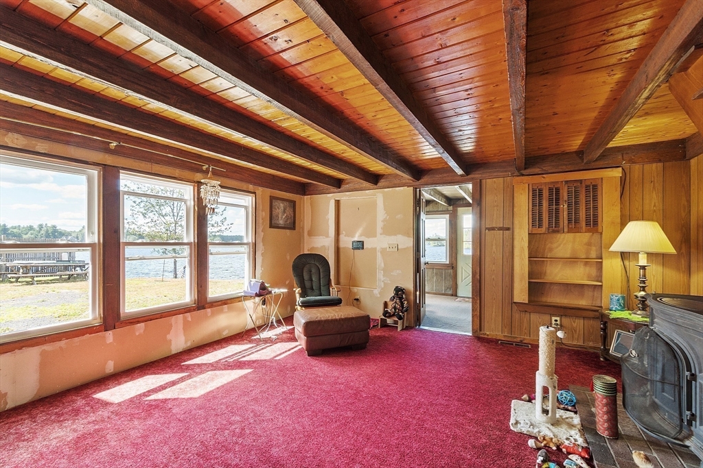Ashburnham, Massachusetts, 01430, United States, 2 Bedrooms Bedrooms, ,1 BathroomBathrooms,Residential,For Sale,1923929