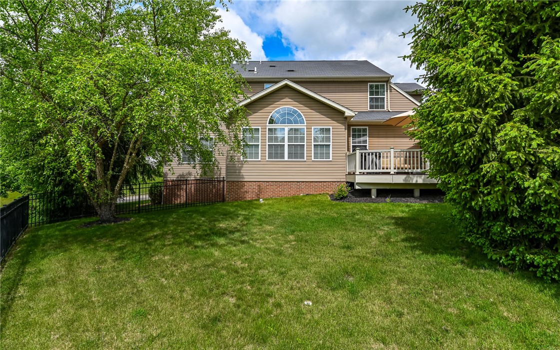 Adams Twp, Pennsylvania, 16046, United States, 4 Bedrooms Bedrooms, ,4 BathroomsBathrooms,Residential,For Sale,1827880