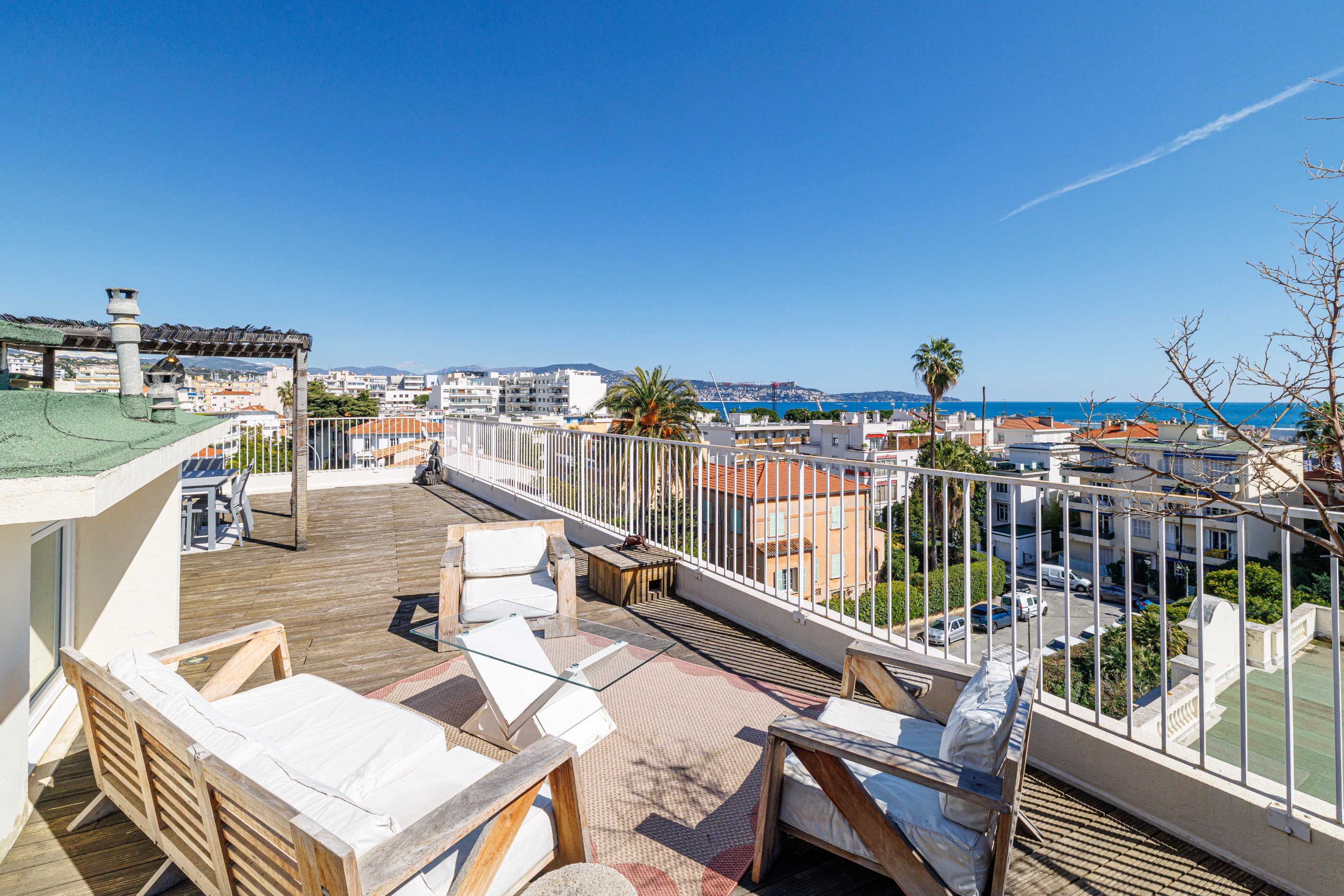  Co-exclusive listing - Promenade des Anglais: 107 m² duplex with sea-view rooft… - 物件實景