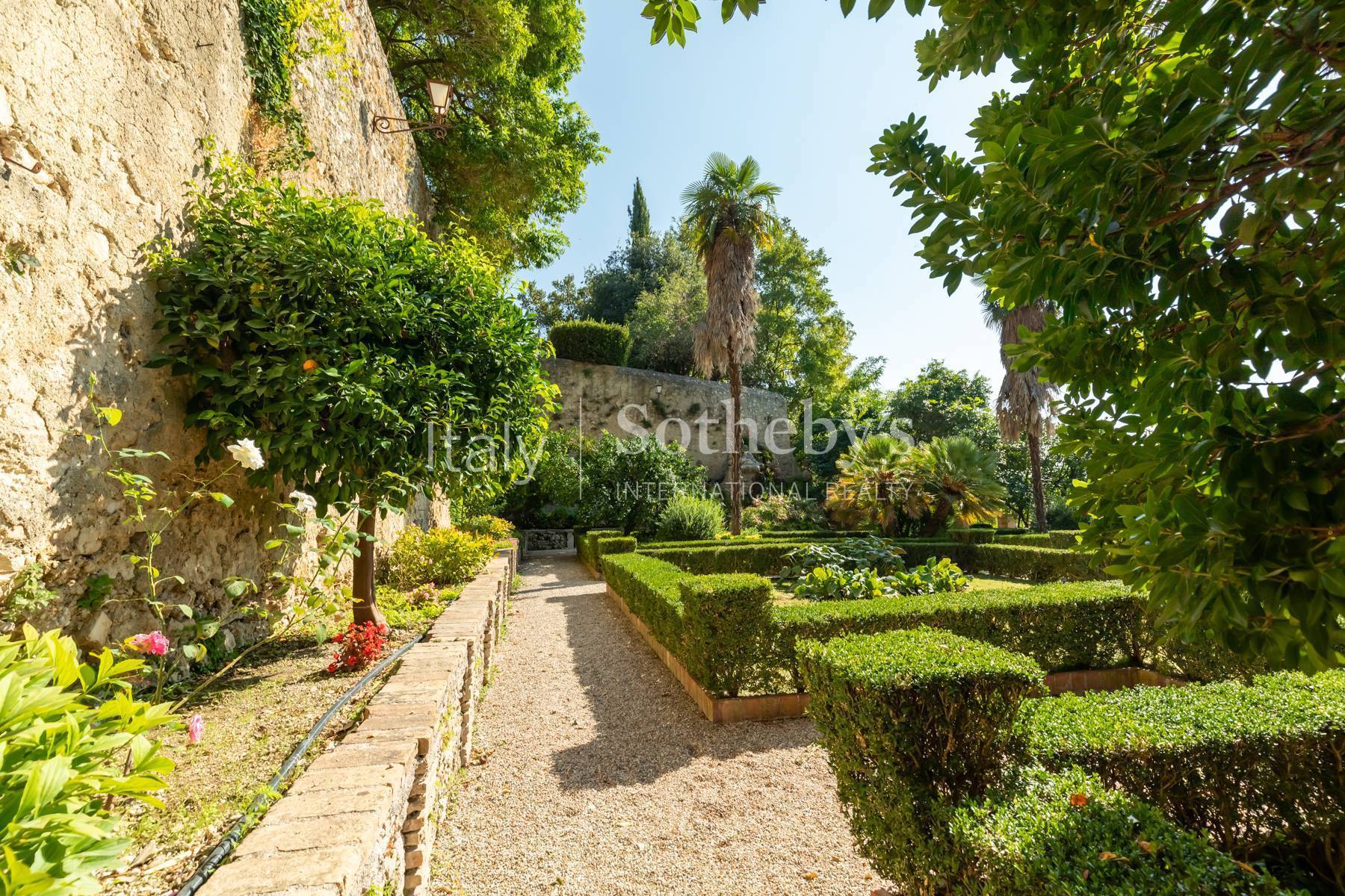  Historic mansion with Secret Garden nestled in a Borgo near Rome - 物件實景