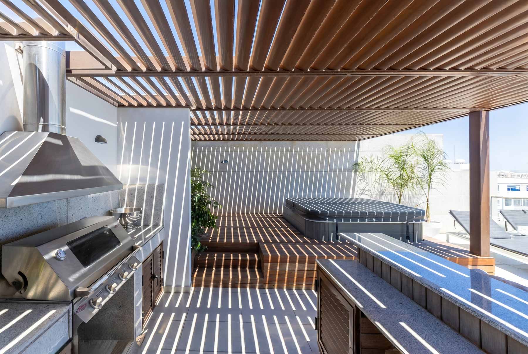 Beachfront 3-Bedroom Penthouse with Private Rooftop Terrace in Limassol - 物件實景