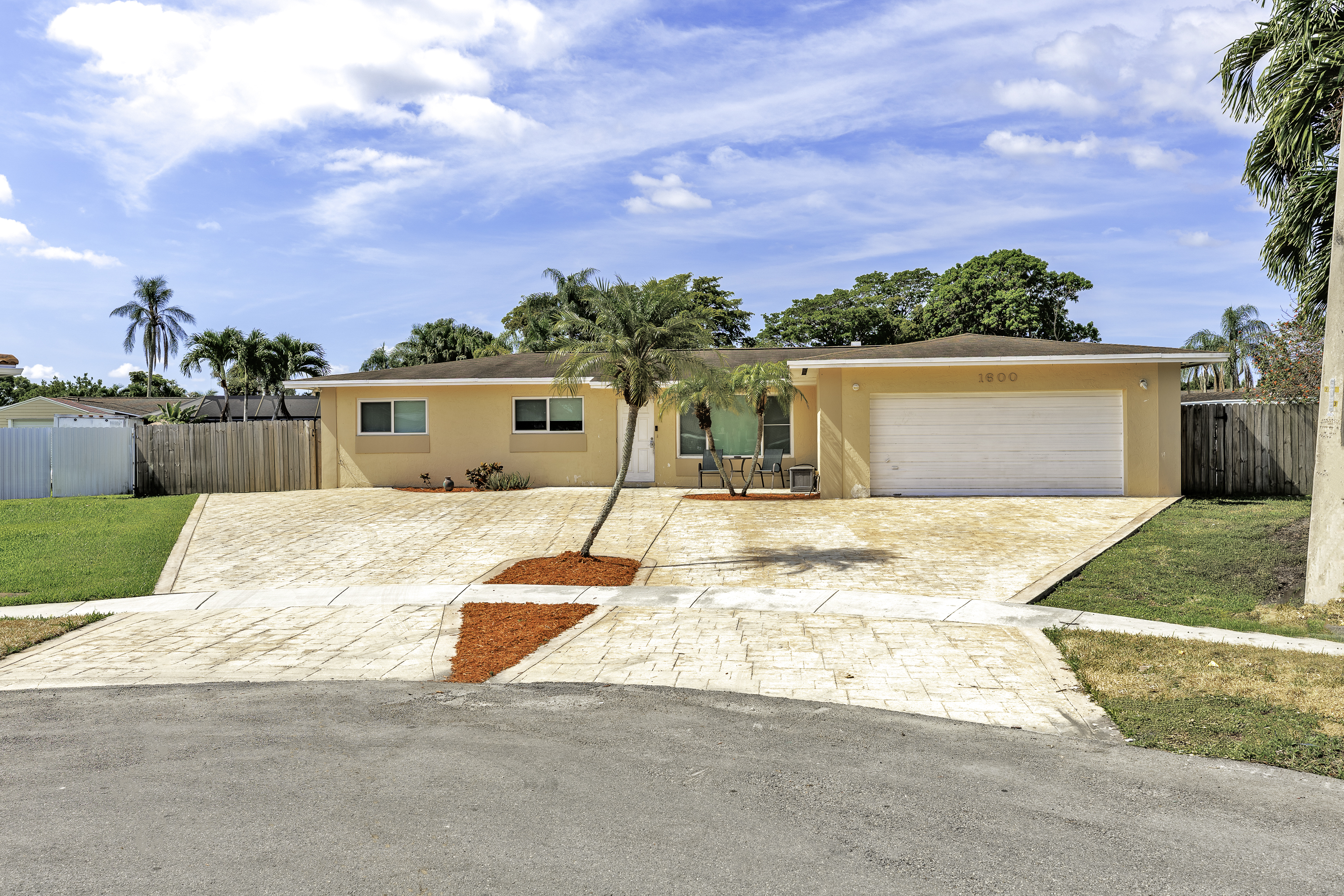  1600 NW 120th Ave, Pembroke Pines, FL, 33026 - 物件實景