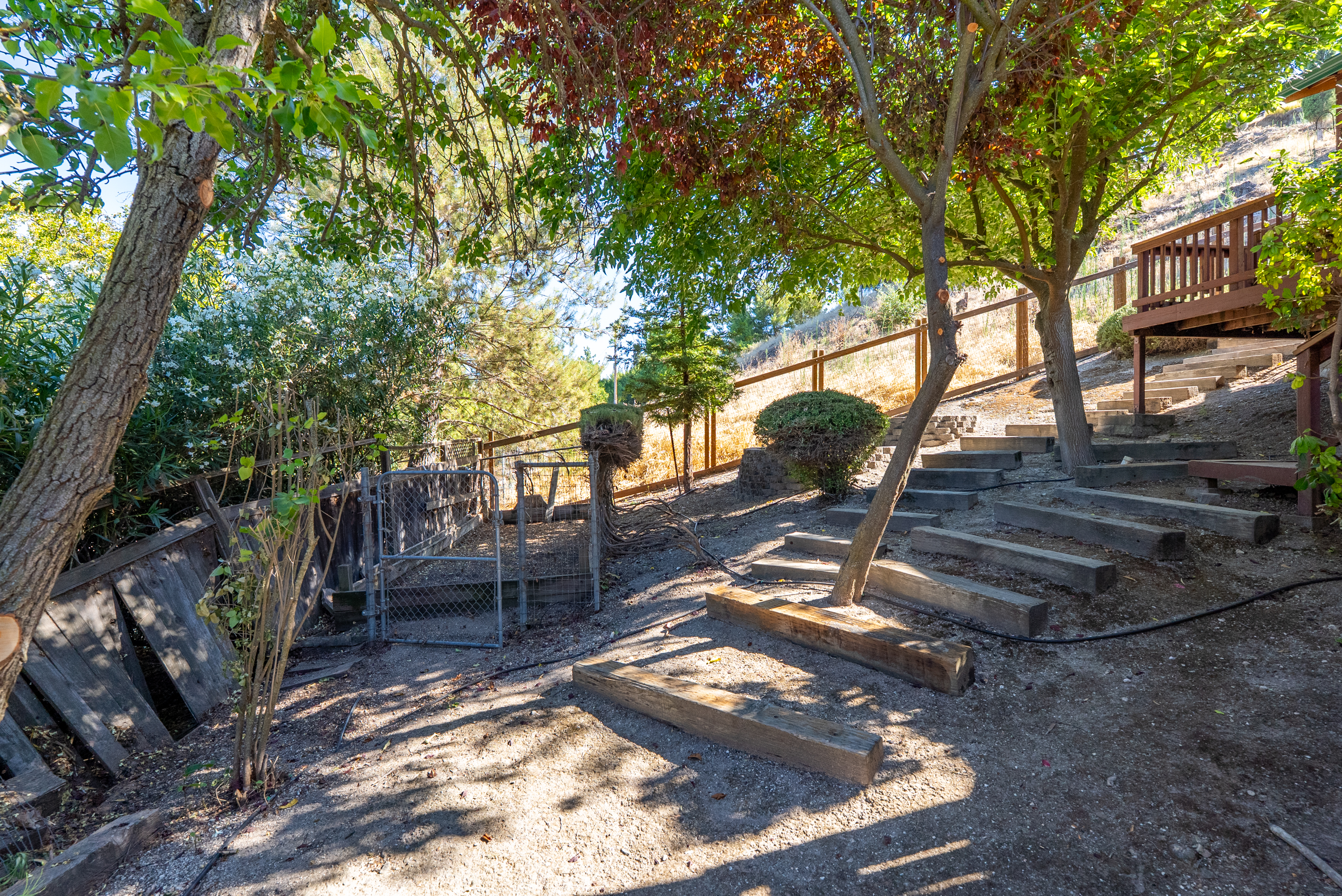  A Custom Multilevel Retreat on the West Side of Paso Robles - 物件實景