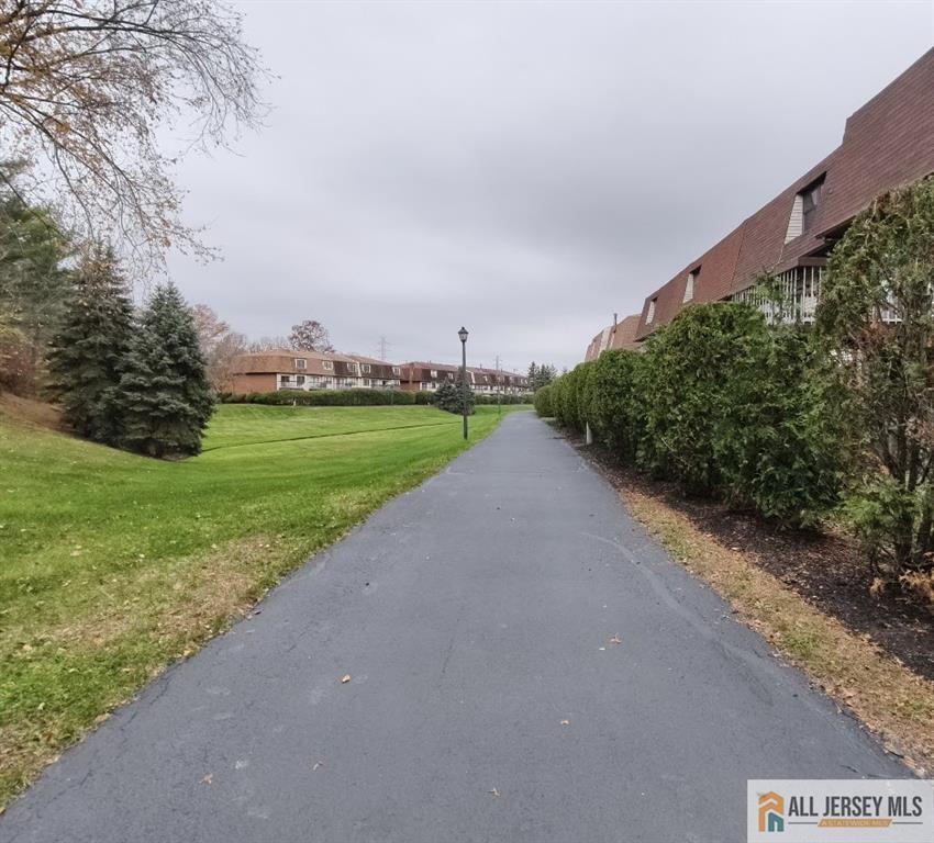 North Brunswick, New Jersey, 08902, United States, 3 Bedrooms Bedrooms, ,3 BathroomsBathrooms,Residential,For Sale,1992119