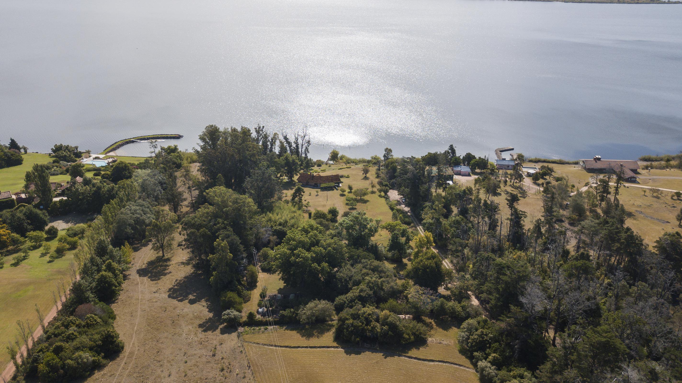  4,4 ha farm in Laguna del Sauce - 物件實景