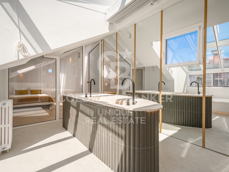 Madrid, Madrid, Centro, Palacio Madrid, Madrid, Ce, Madrid, Comunidad de Madrid, ES, 4 Bedrooms Bedrooms, ,3 BathroomsBathrooms,Residential,For Sale,Madrid, Madrid, Centro, Palacio Madrid, Madrid, Ce,1652714