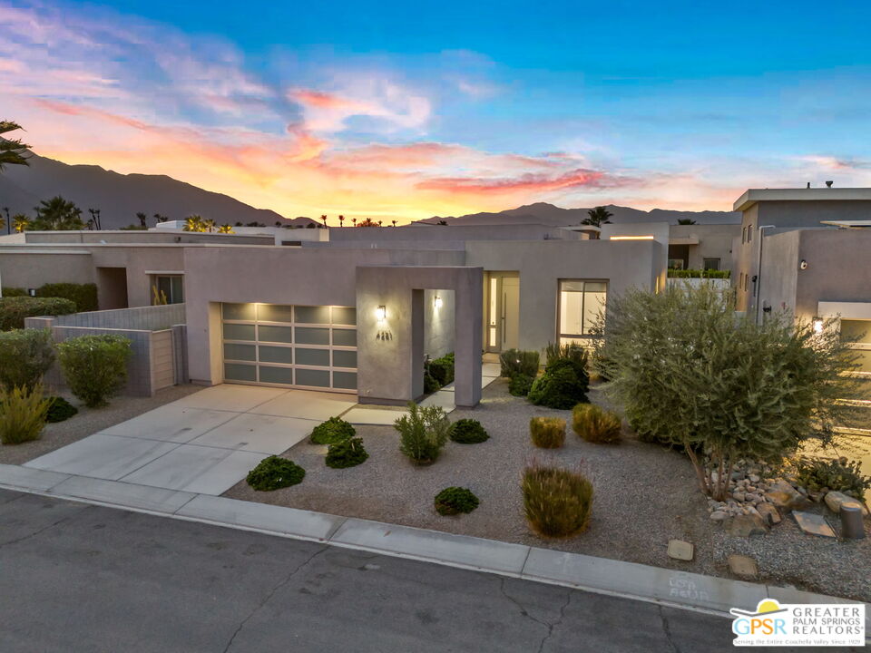 Palm Springs, California, 92262, United States, 3 Bedrooms Bedrooms, ,3 BathroomsBathrooms,Residential,For Sale,1927236