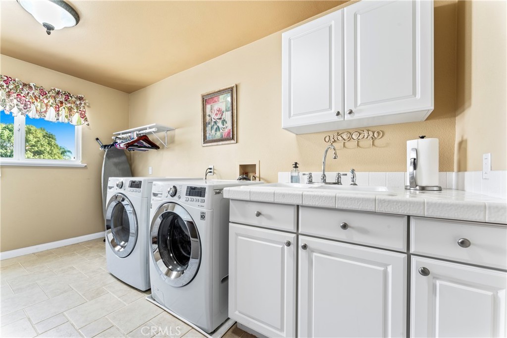 Rancho Cucamonga, California, 91701, United States, 5 Bedrooms Bedrooms, ,3 BathroomsBathrooms,Residential,For Sale,2001193