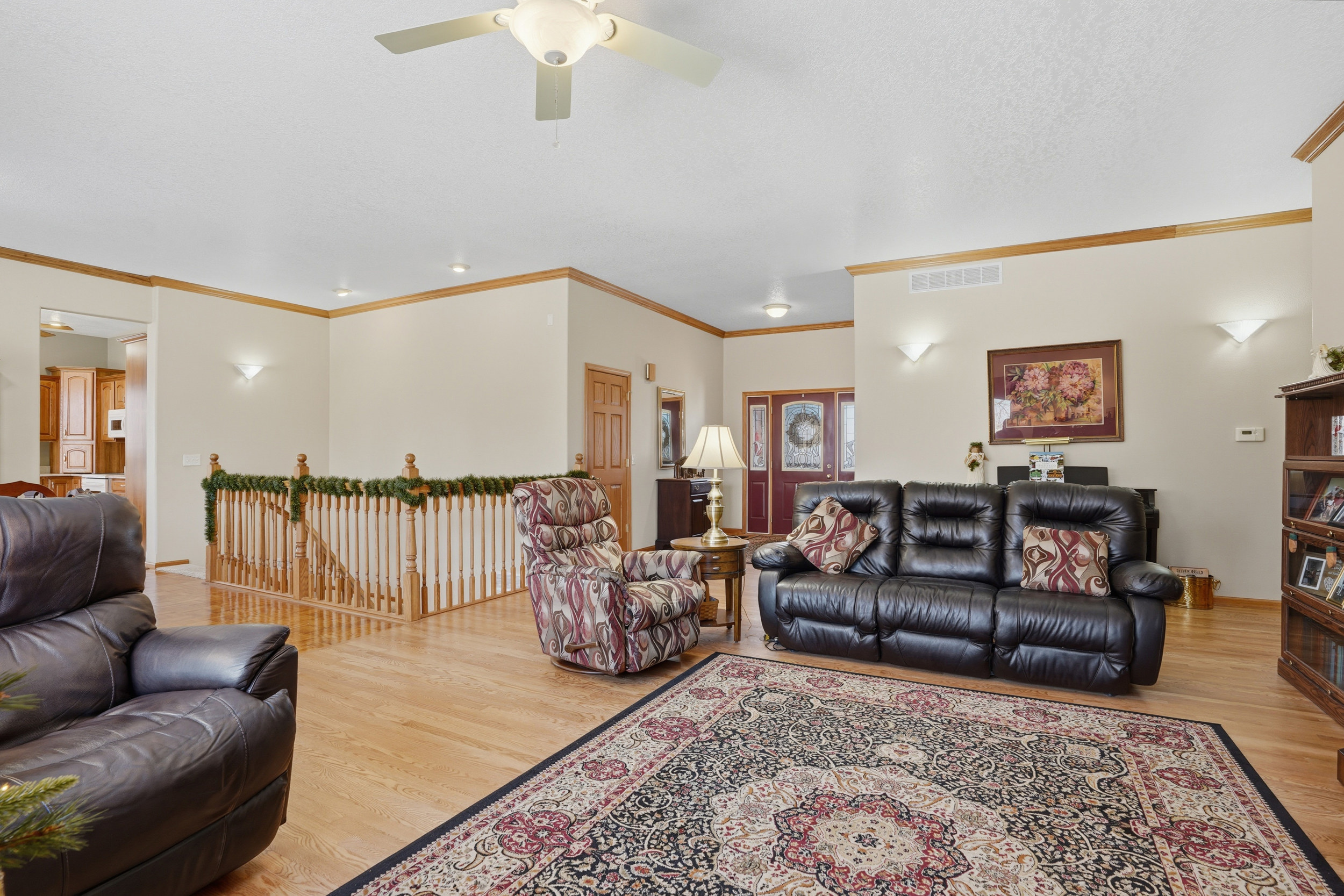 Washington, Iowa, 52353, United States, 5 Bedrooms Bedrooms, ,3 BathroomsBathrooms,Residential,For Sale,2008132