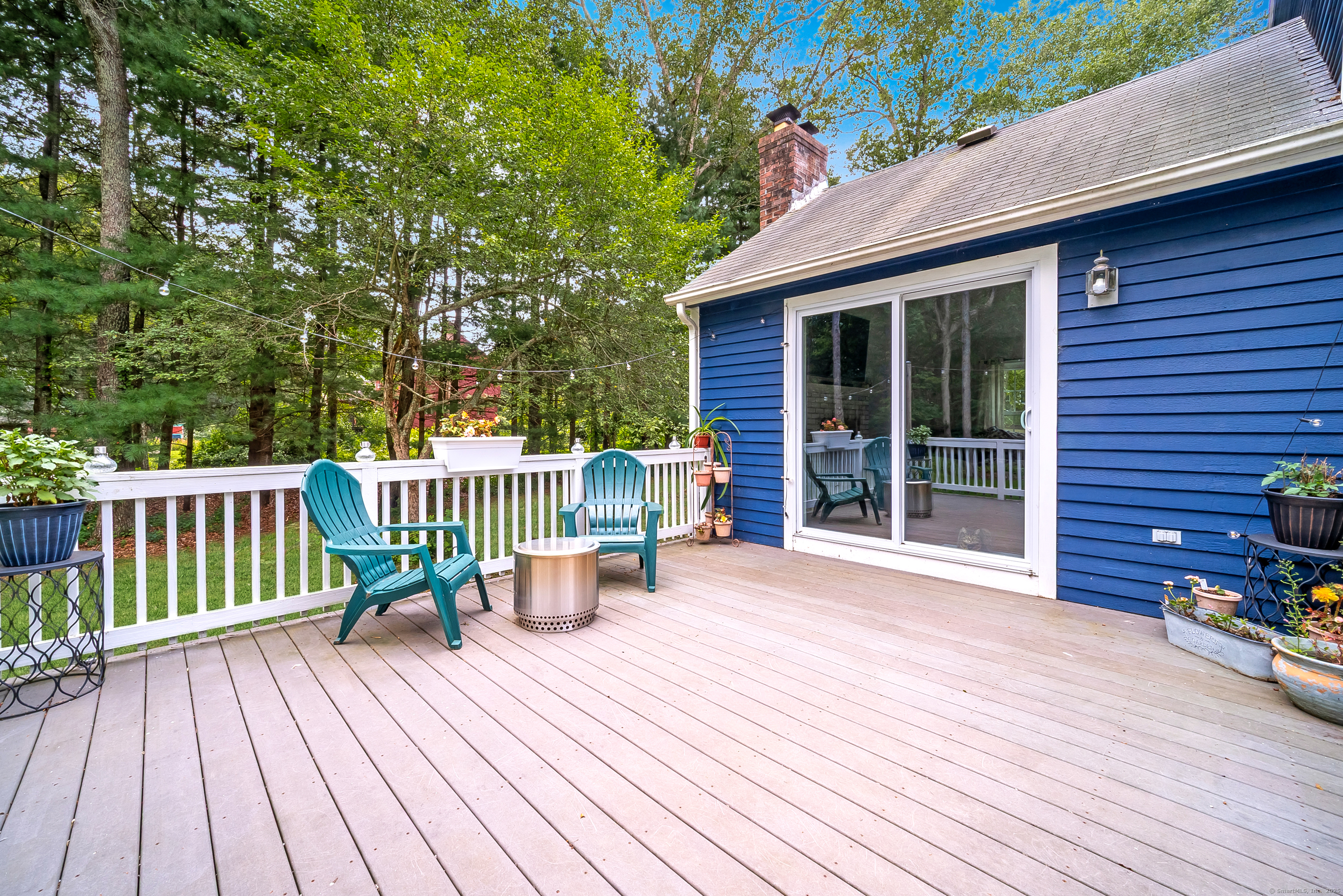 Clinton, Connecticut, 06413, United States, 3 Bedrooms Bedrooms, ,3 BathroomsBathrooms,Residential,For Sale,1939957