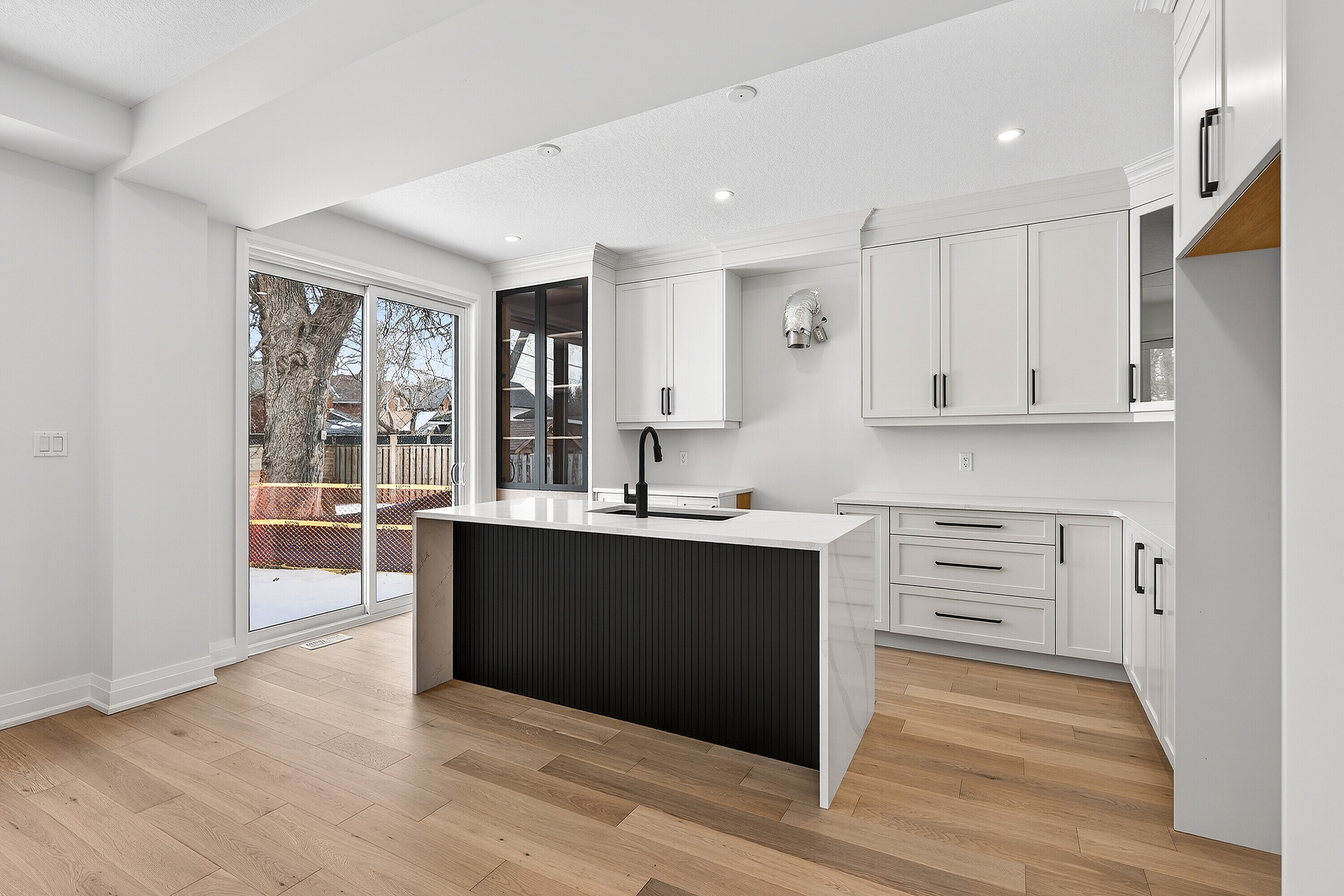  Newly Built Family Home - 物件實景