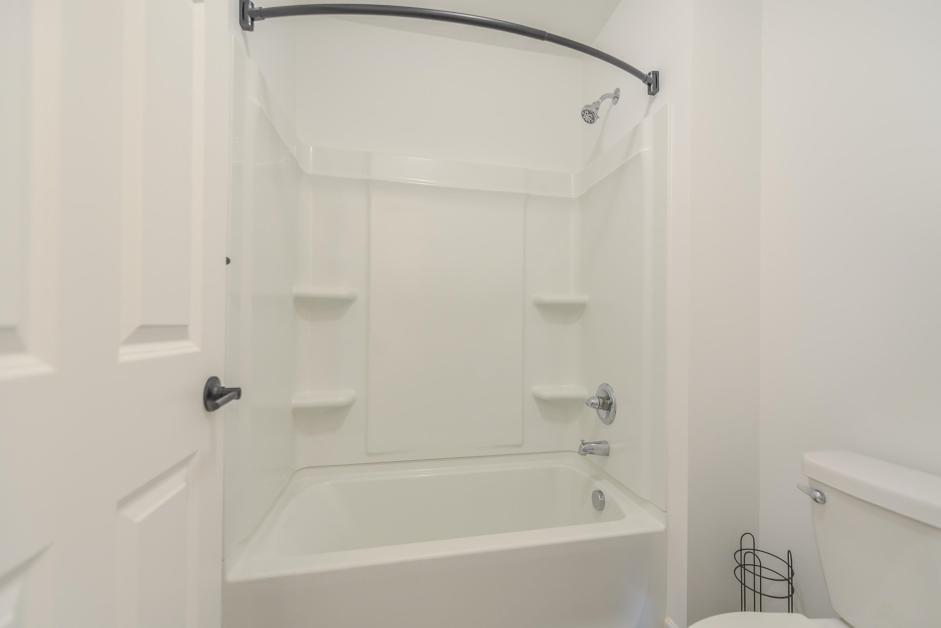 Ann Arbor, Michigan, 48103, United States, 4 Bedrooms Bedrooms, ,3 BathroomsBathrooms,Residential,For Sale,1992162