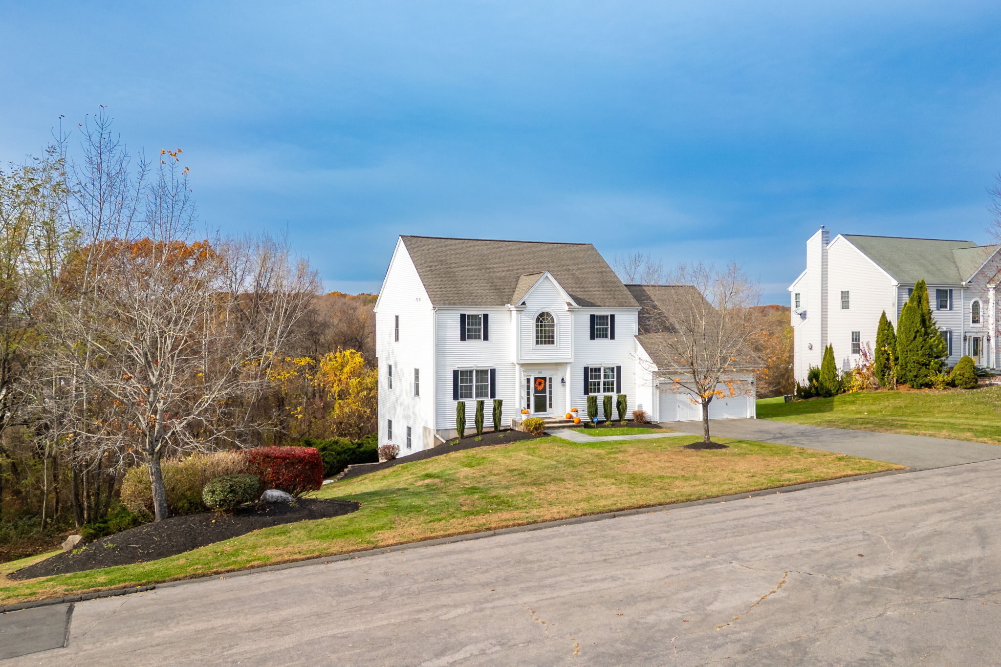 Rocky Hill, Connecticut, 06067, United States, 4 Bedrooms Bedrooms, ,3 BathroomsBathrooms,Residential,For Sale,1991962