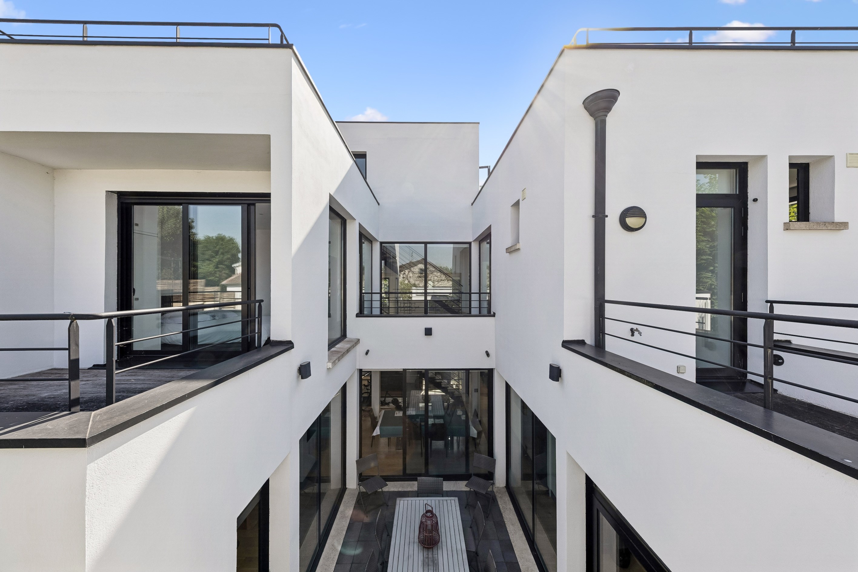 Saint-Cloud - Montretout  Contemporary Architect-Designed House by Anthony Béc… - 物件實景