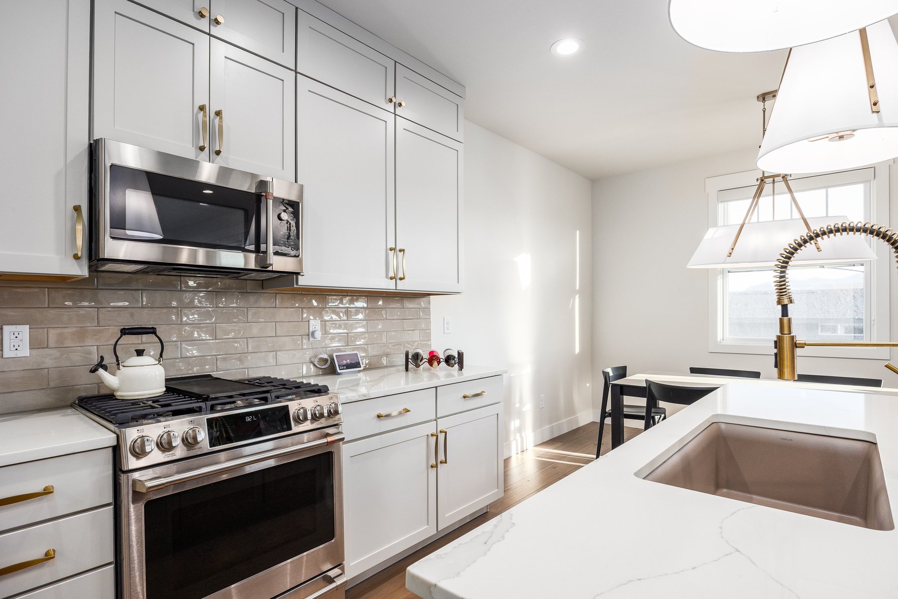  Deer Valley® Ski-Run Views + Lakeside Living in Deer Waters - 物件實景