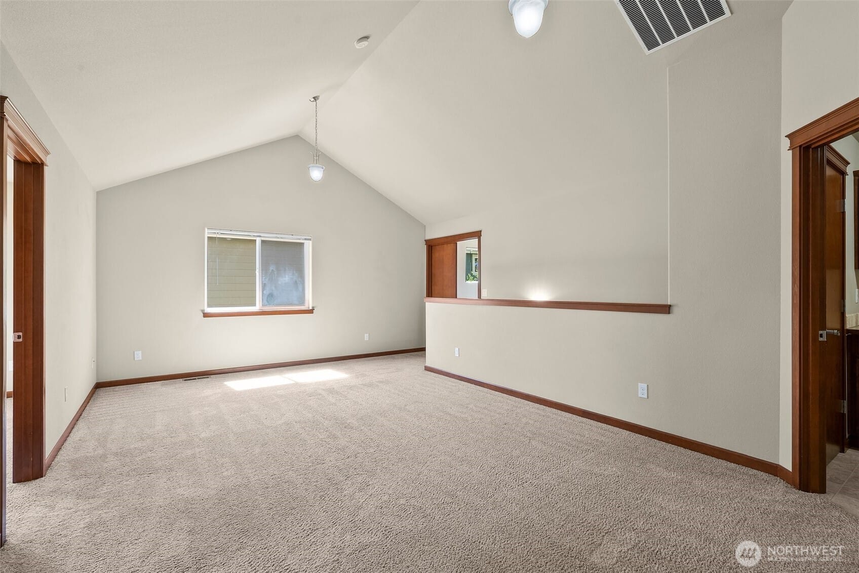 Puyallup, Washington, 98374, United States, 3 Bedrooms Bedrooms, ,3 BathroomsBathrooms,Residential,For Sale,1885383