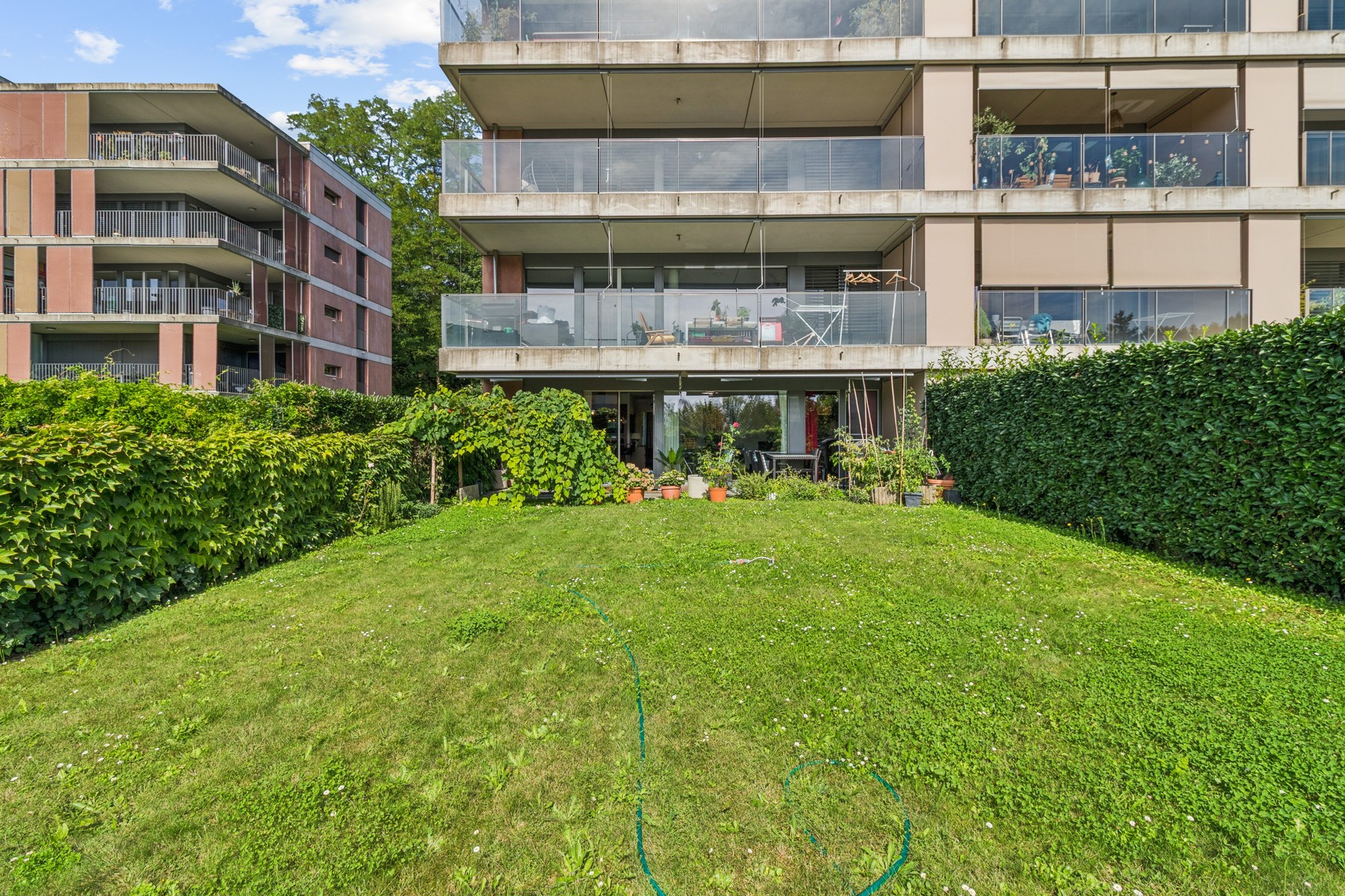  Bright 3.5-room apartment with a 100 m² garden. - 物件實景