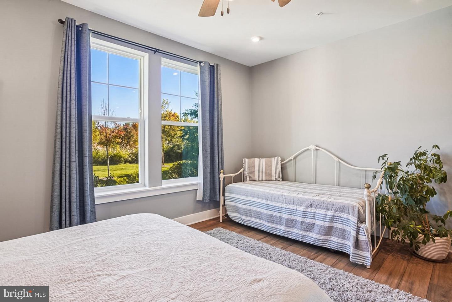 Chester, Maryland, 21619, United States, 2 Bedrooms Bedrooms, ,3 BathroomsBathrooms,Residential,For Sale,1968949