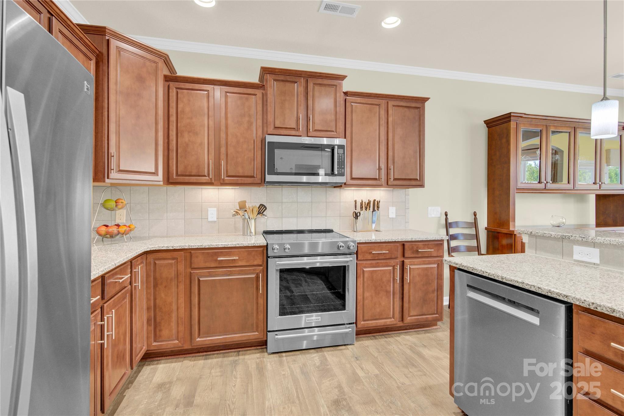 Fort Mill, South Carolina, 29707, United States, 3 Bedrooms Bedrooms, ,3 BathroomsBathrooms,Residential,For Sale,1901916