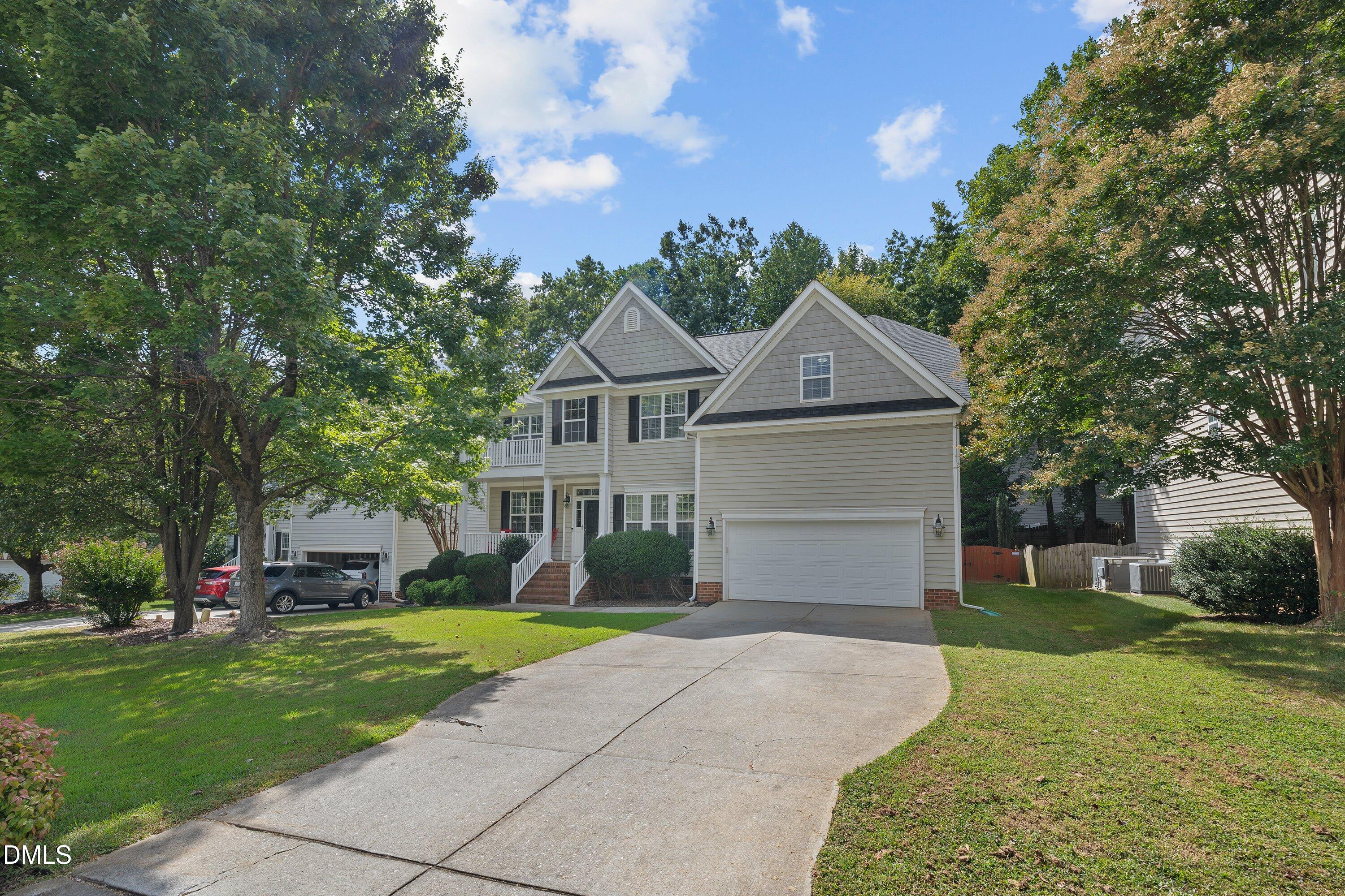 Apex, North Carolina, 27502, United States, 5 Bedrooms Bedrooms, ,4 BathroomsBathrooms,Residential,For Sale,1947083