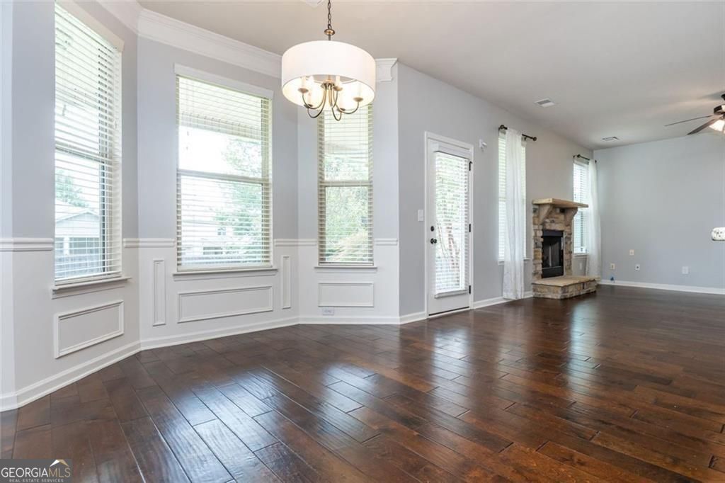 Cumming, Georgia, 30041, United States, 5 Bedrooms Bedrooms, ,3 BathroomsBathrooms,Residential,For Sale,2001024