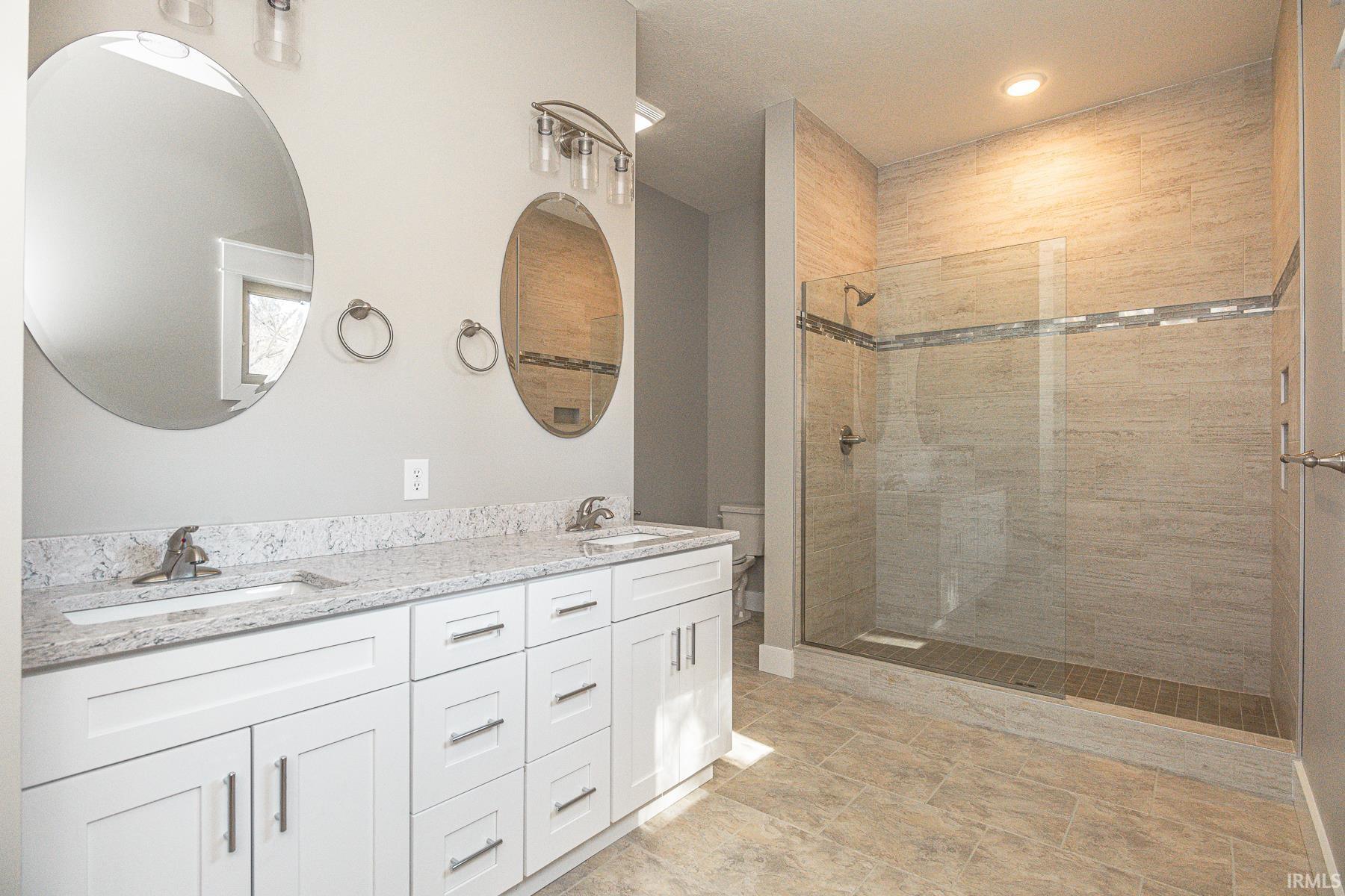 Bloomington, Indiana, 47401, United States, 4 Bedrooms Bedrooms, ,4 BathroomsBathrooms,Residential,For Sale,1980303