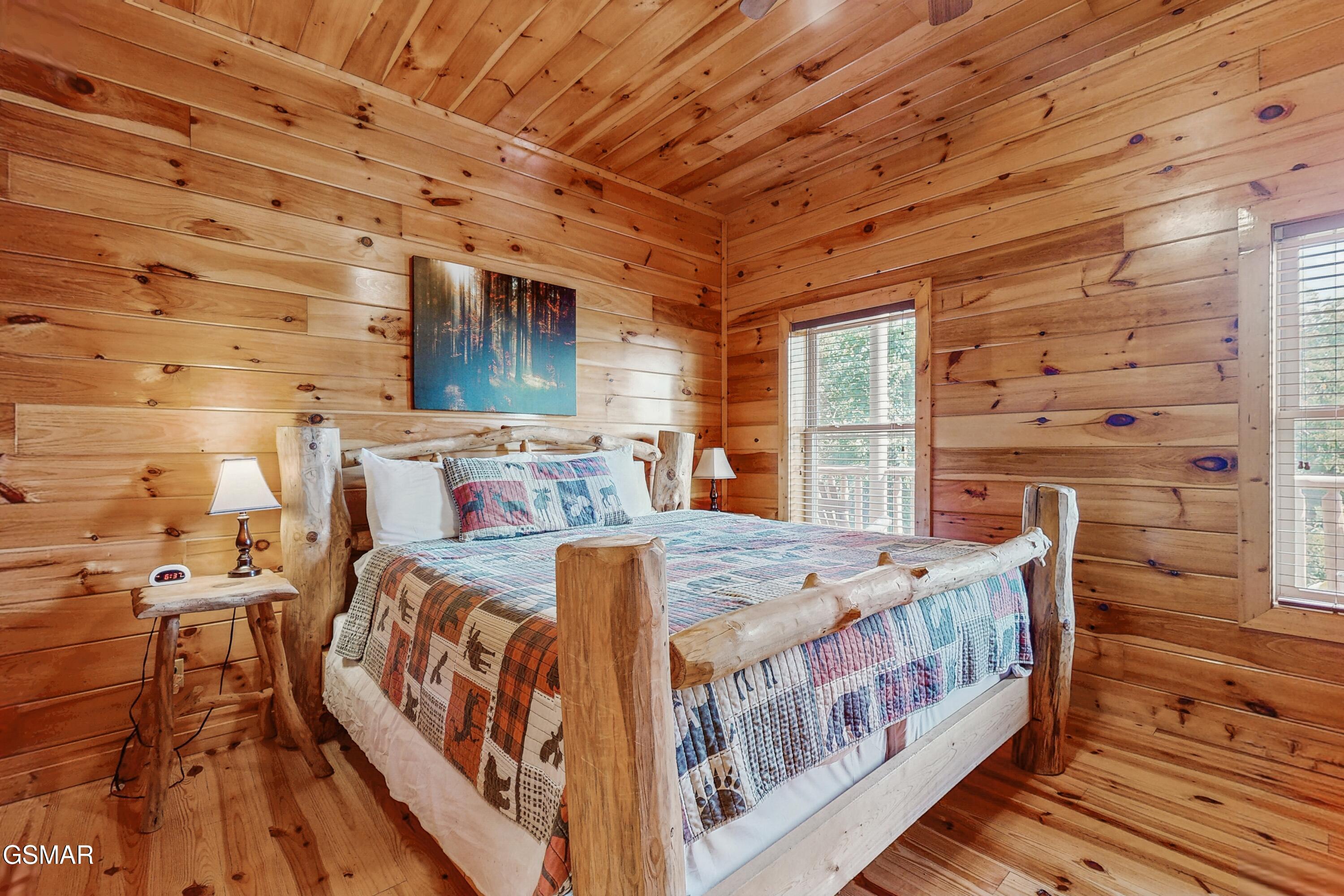 Sevierville, Tennessee, 37862, United States, 4 Bedrooms Bedrooms, ,4 BathroomsBathrooms,Residential,For Sale,2024607