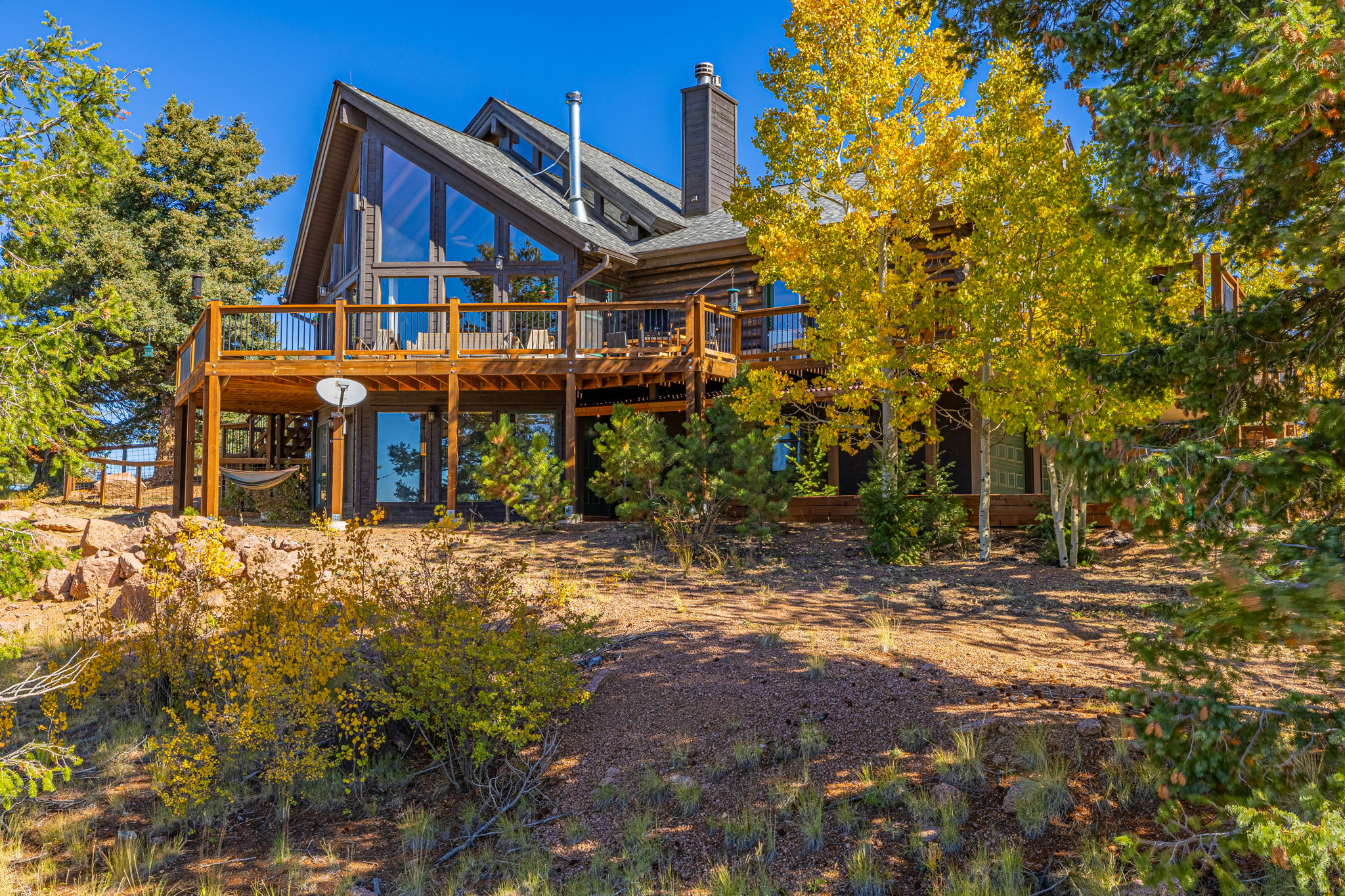 Cripple Creek, Colorado, 80813, United States, 3 Bedrooms Bedrooms, ,3 BathroomsBathrooms,Residential,For Sale,1997050