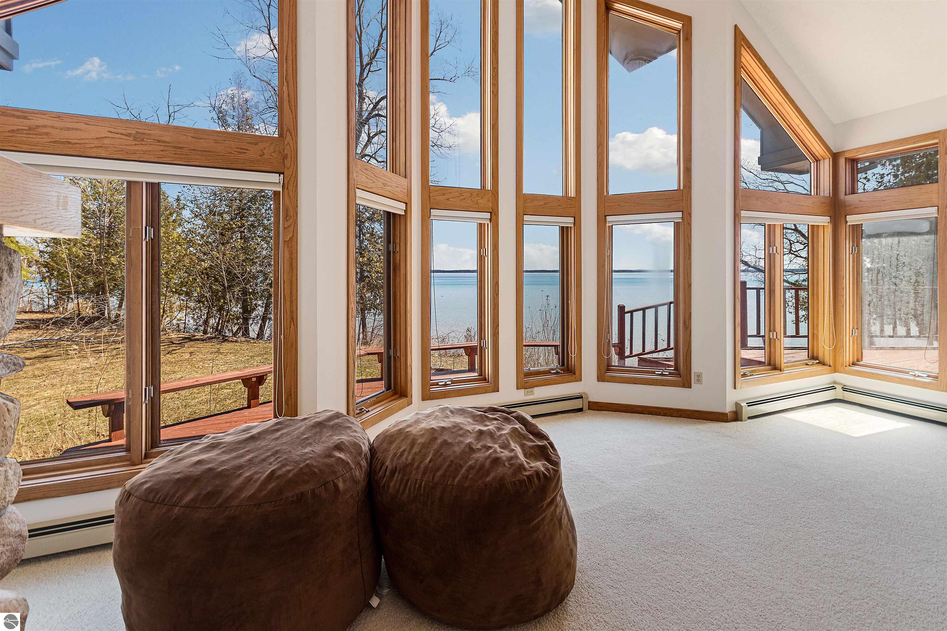 Traverse City, Michigan, 49686, United States, 5 Bedrooms Bedrooms, ,4 BathroomsBathrooms,Residential,For Sale,1770501