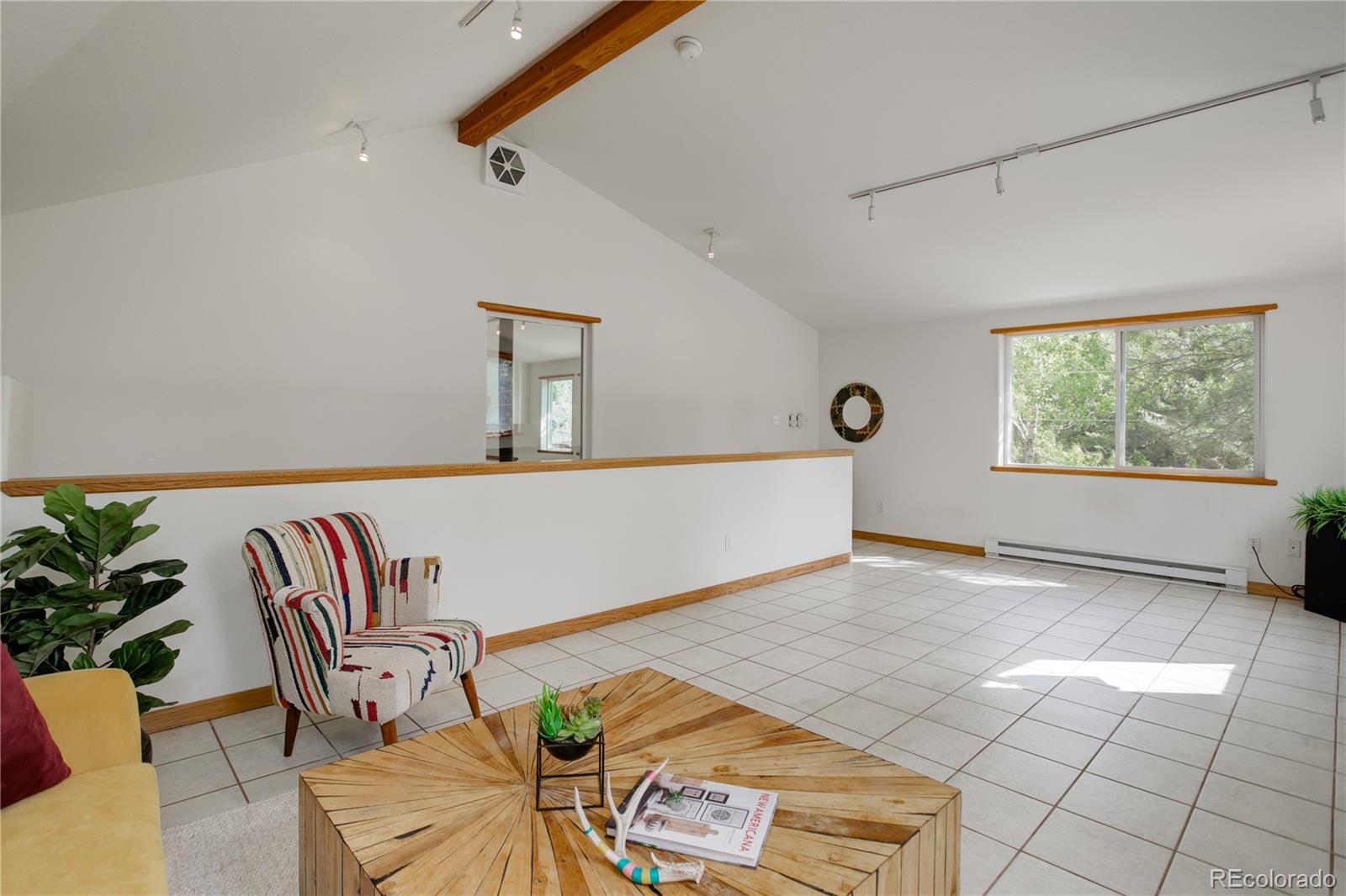 Littleton, Colorado, 80127, United States, 3 Bedrooms Bedrooms, ,2 BathroomsBathrooms,Residential,For Sale,1846692