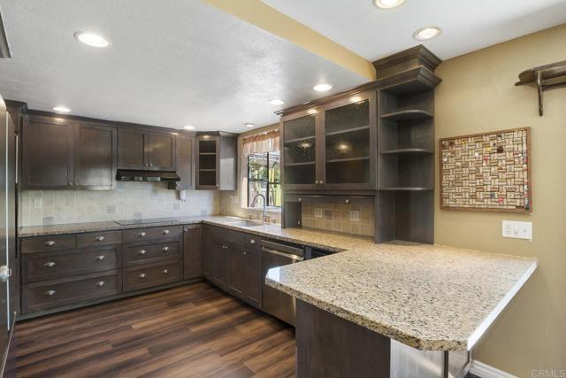 El Cajon, California, 92020, United States, 4 Bedrooms Bedrooms, ,2 BathroomsBathrooms,Residential,For Sale,1977370