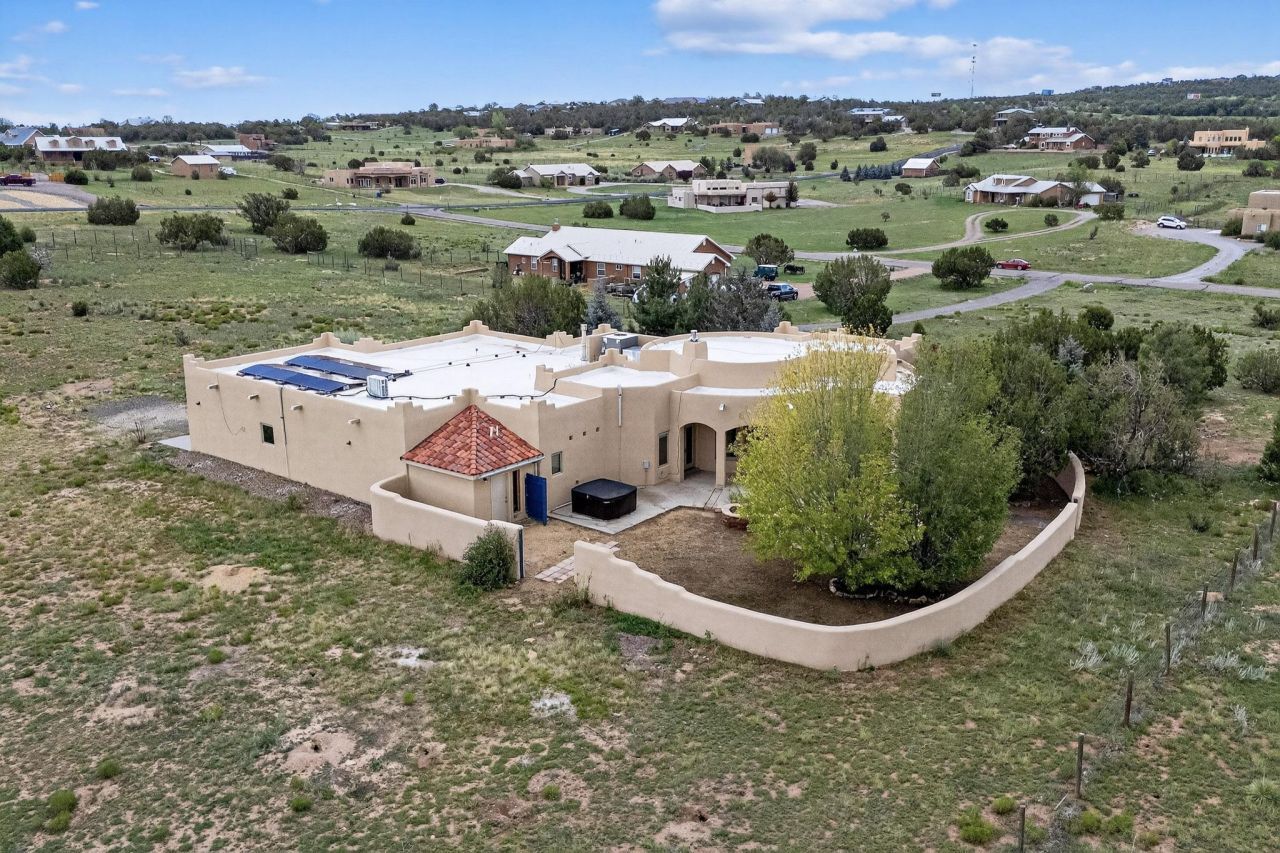 Edgewood, New Mexico, 87015, United States, 3 Bedrooms Bedrooms, ,4 BathroomsBathrooms,Residential,For Sale,1906900