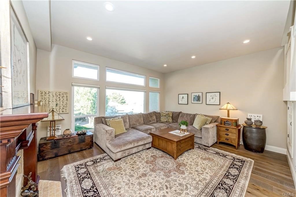 Newport Beach, California, 92660, United States, 4 Bedrooms Bedrooms, ,4 BathroomsBathrooms,Residential,For Sale,1759527
