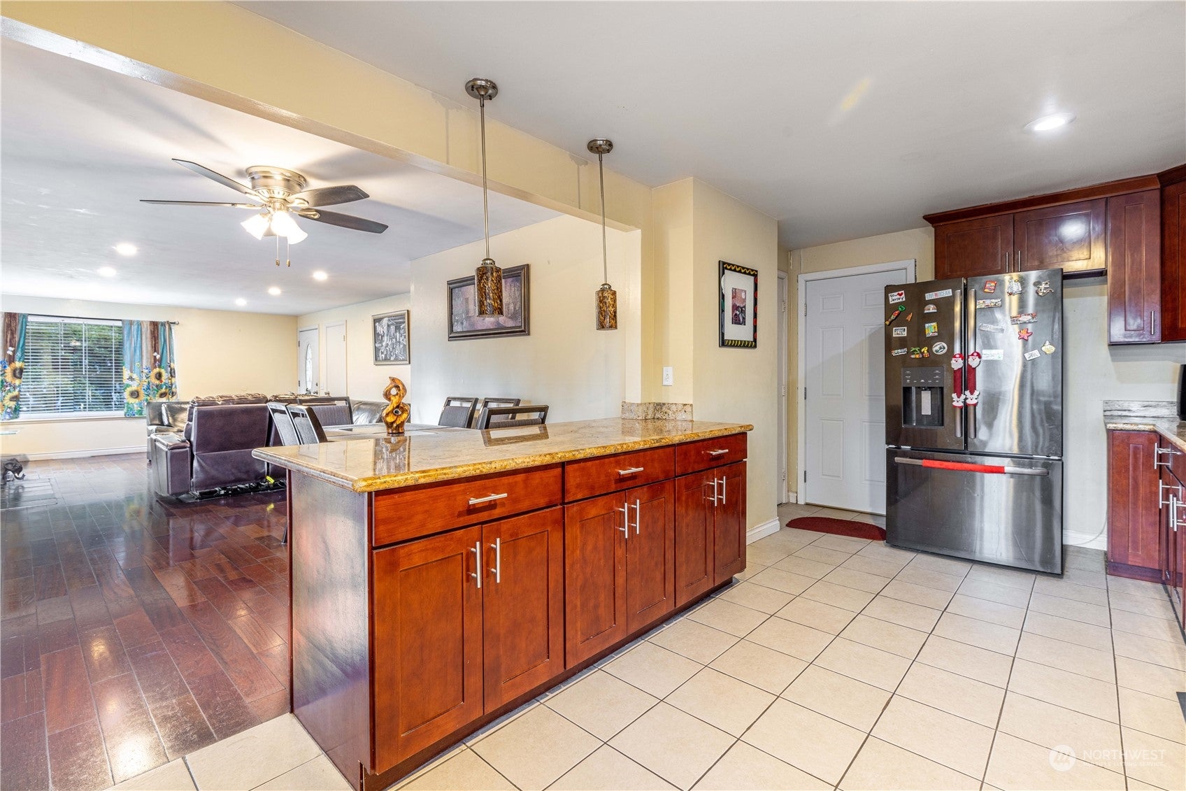 Tukwila, Washington, 98188, United States, 5 Bedrooms Bedrooms, ,2 BathroomsBathrooms,Residential,For Sale,1935805