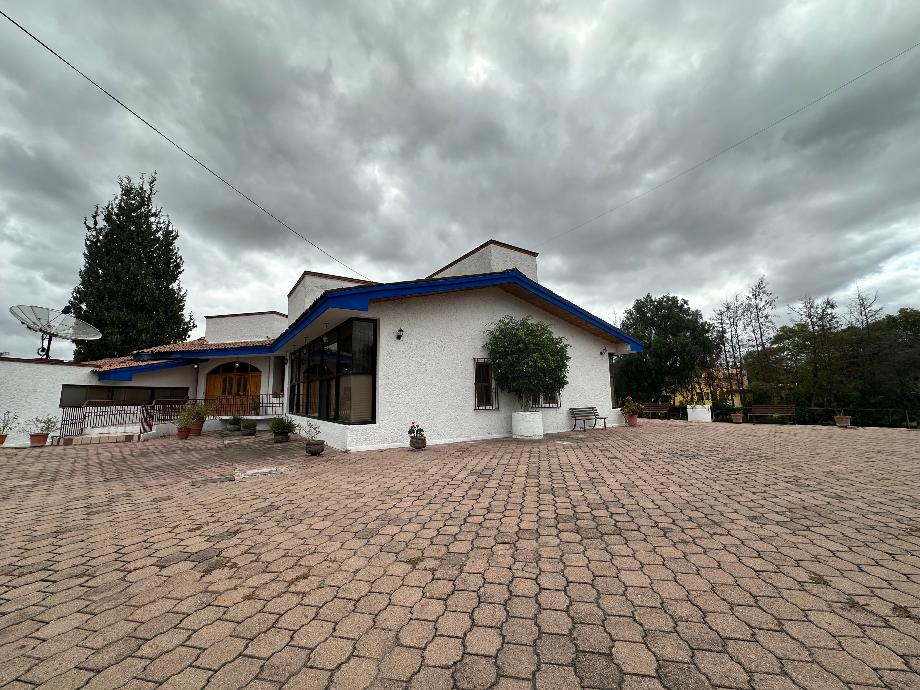 Hacienda La Labor, Apaseo el Grande, Guanajuato, 38183, Mexico, 4 Bedrooms Bedrooms, ,4 BathroomsBathrooms,Residential,For Sale,Hacienda La Labor,1659289