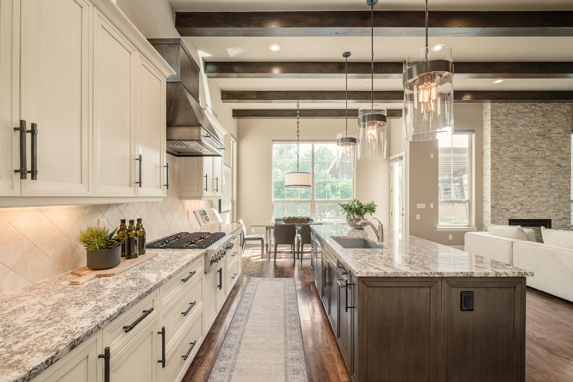  where  luxury meets modern convenience - 物件實景