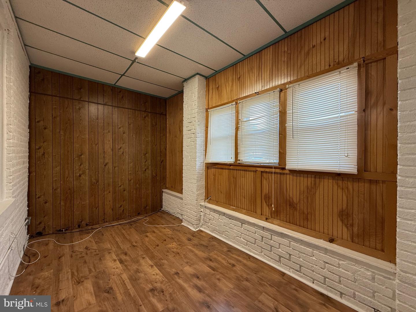 Hamilton, New Jersey, 08610, United States, 5 Bedrooms Bedrooms, ,3 BathroomsBathrooms,Residential,For Sale,1754062