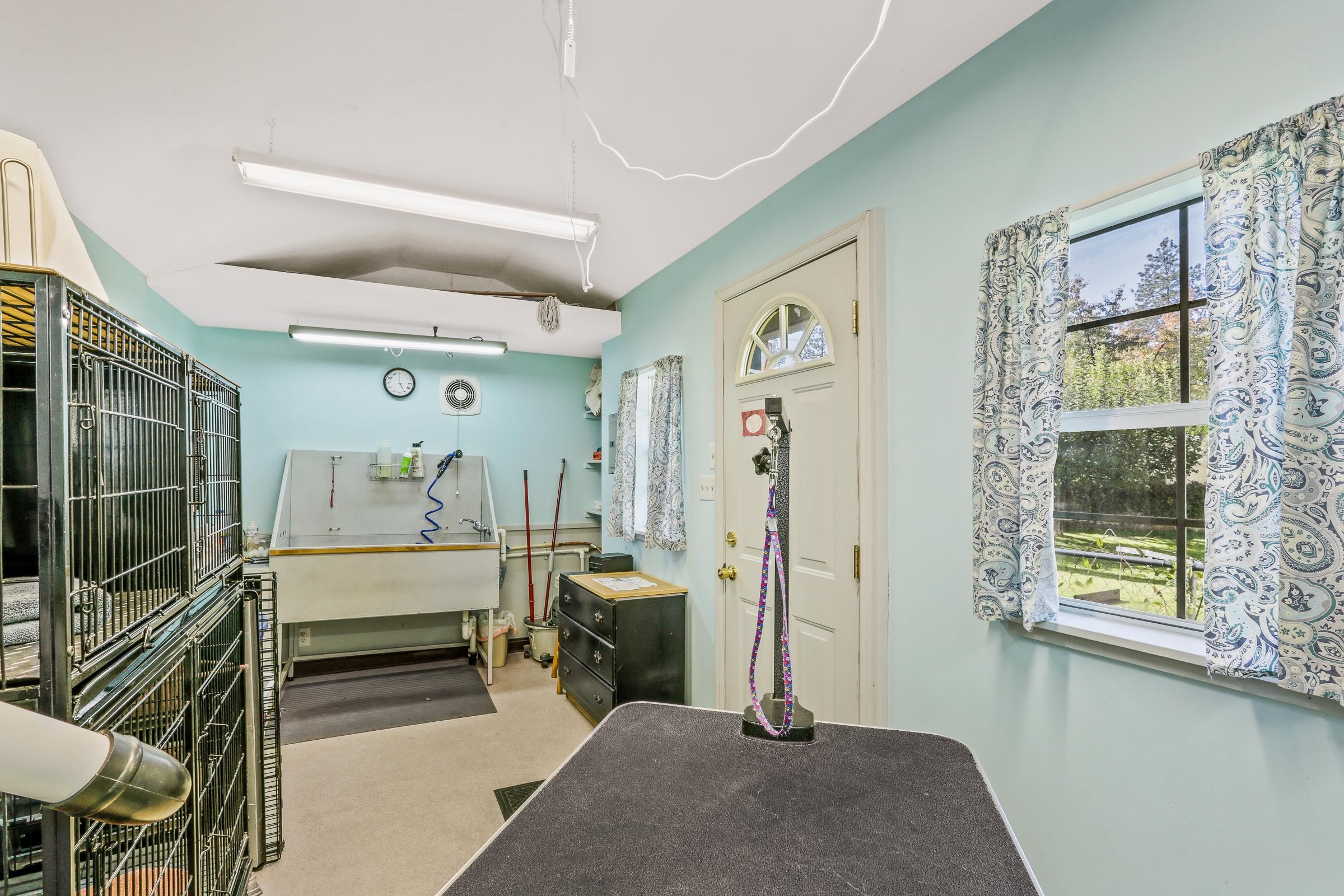 Spokane Valley, Washington, 99216, United States, 5 Bedrooms Bedrooms, ,3 BathroomsBathrooms,Residential,For Sale,1973902