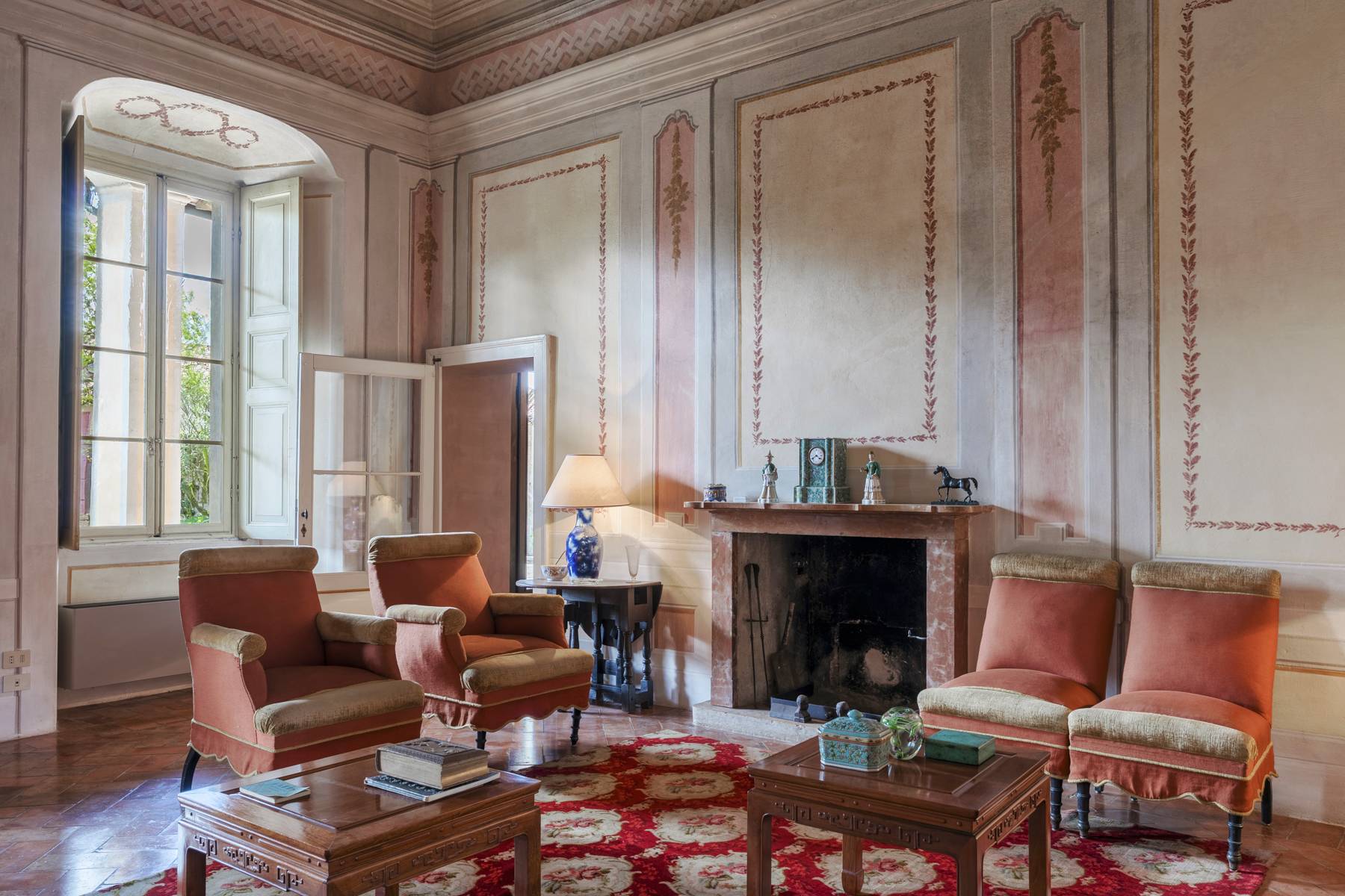 Charming property in the heart of Franciacorta 