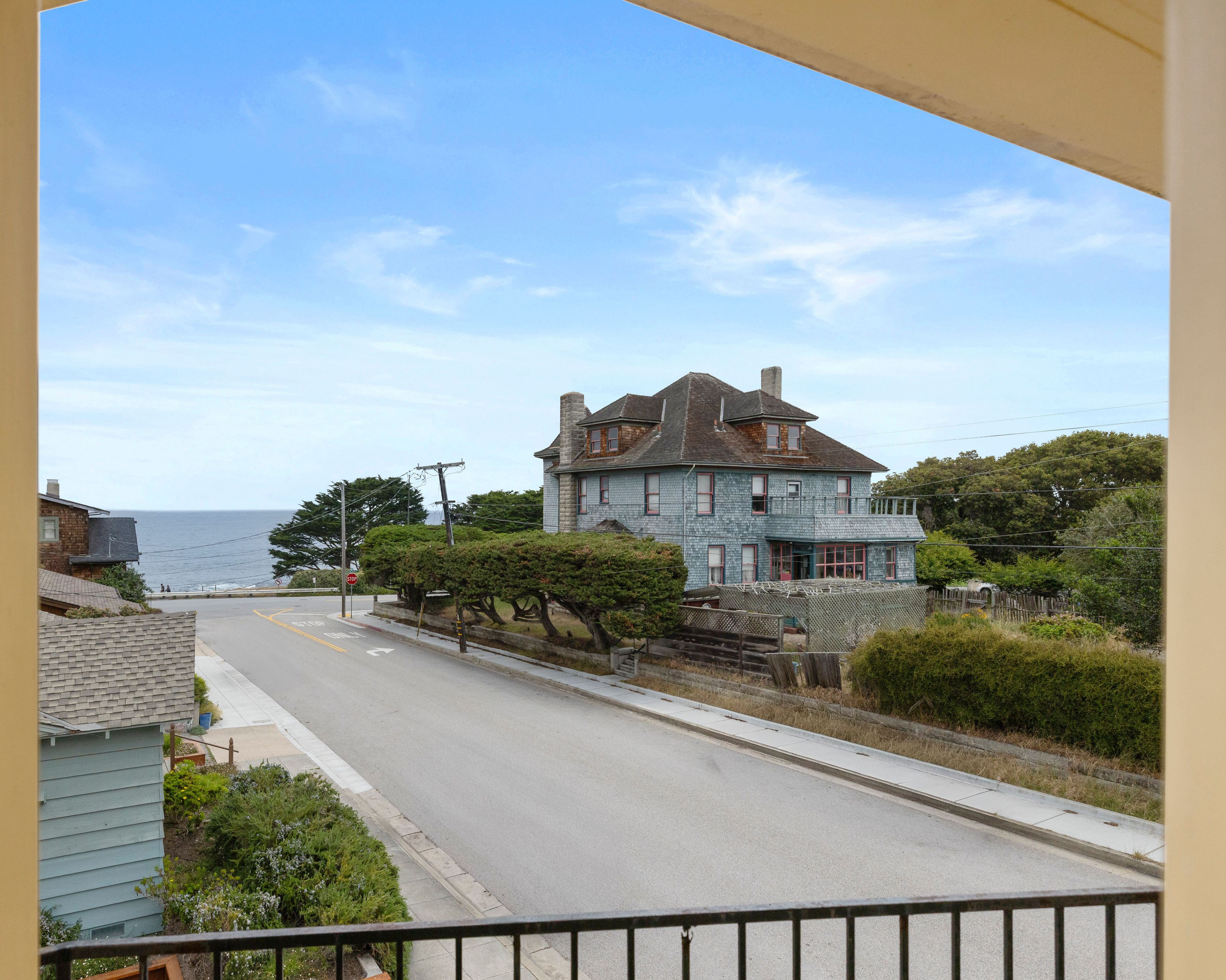  114 Carmel Avenue - 物件實景