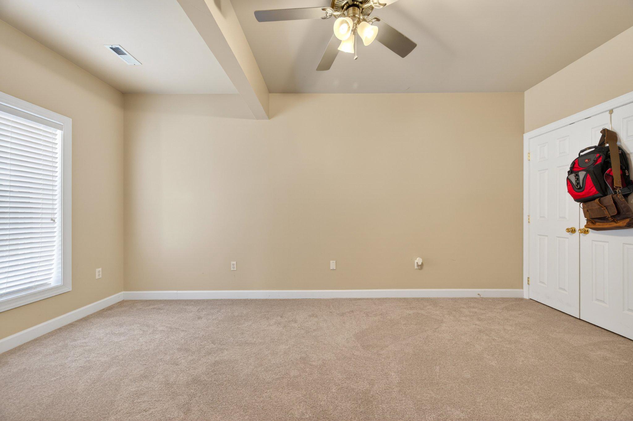 Middletown, Virginia, 22645, United States, 6 Bedrooms Bedrooms, ,6 BathroomsBathrooms,Residential,For Sale,2044764