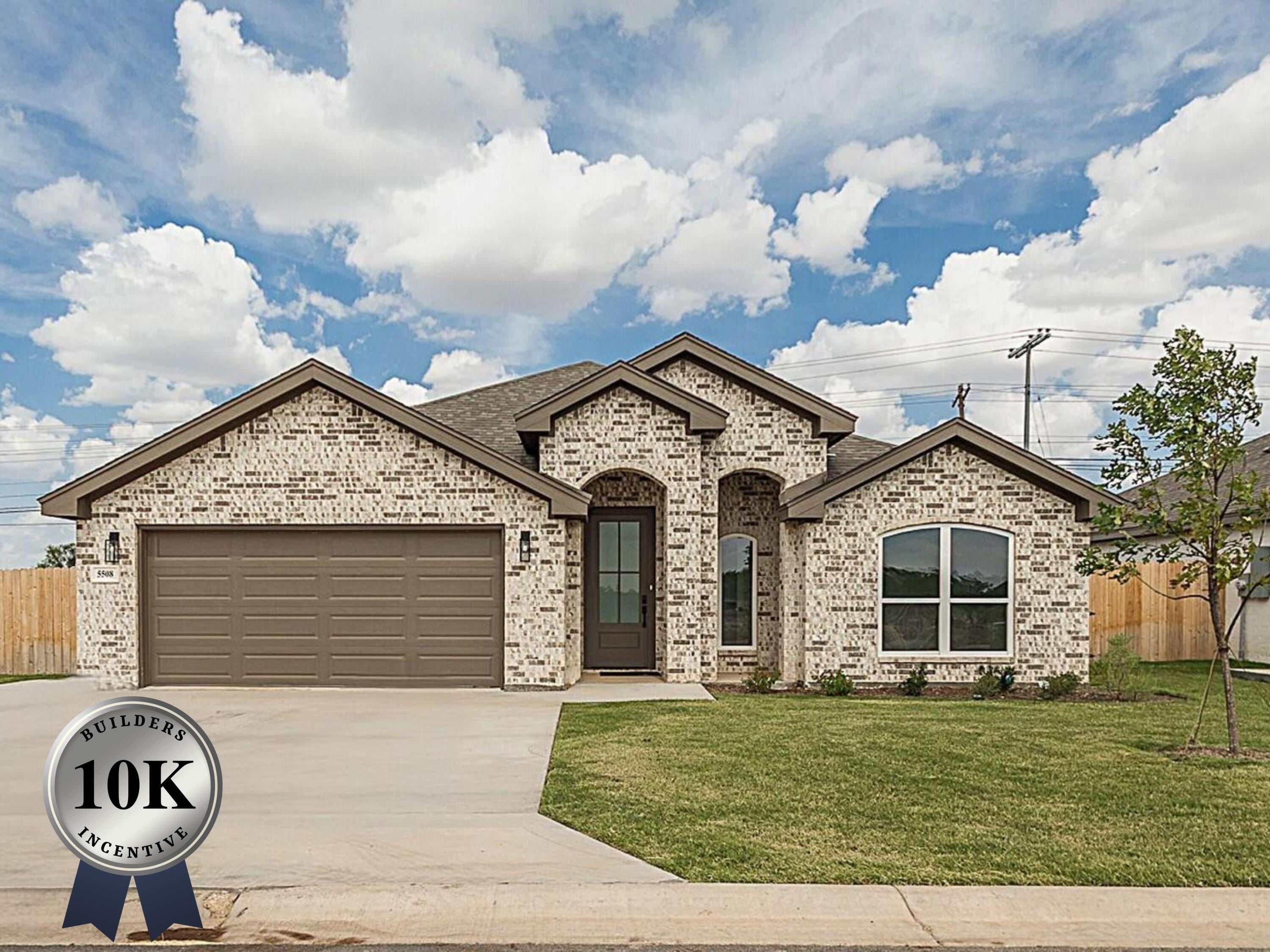 Slayde St, San Angelo, TX 76904