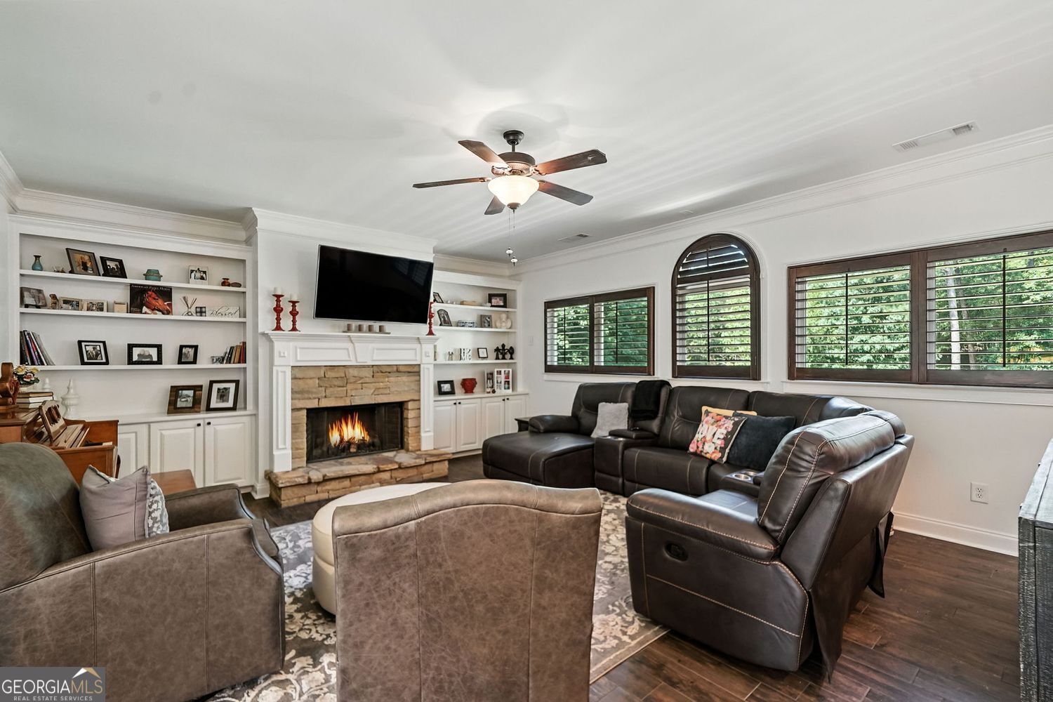 Gainesville, Georgia, 30506, United States, 6 Bedrooms Bedrooms, ,6 BathroomsBathrooms,Residential,For Sale,1913058