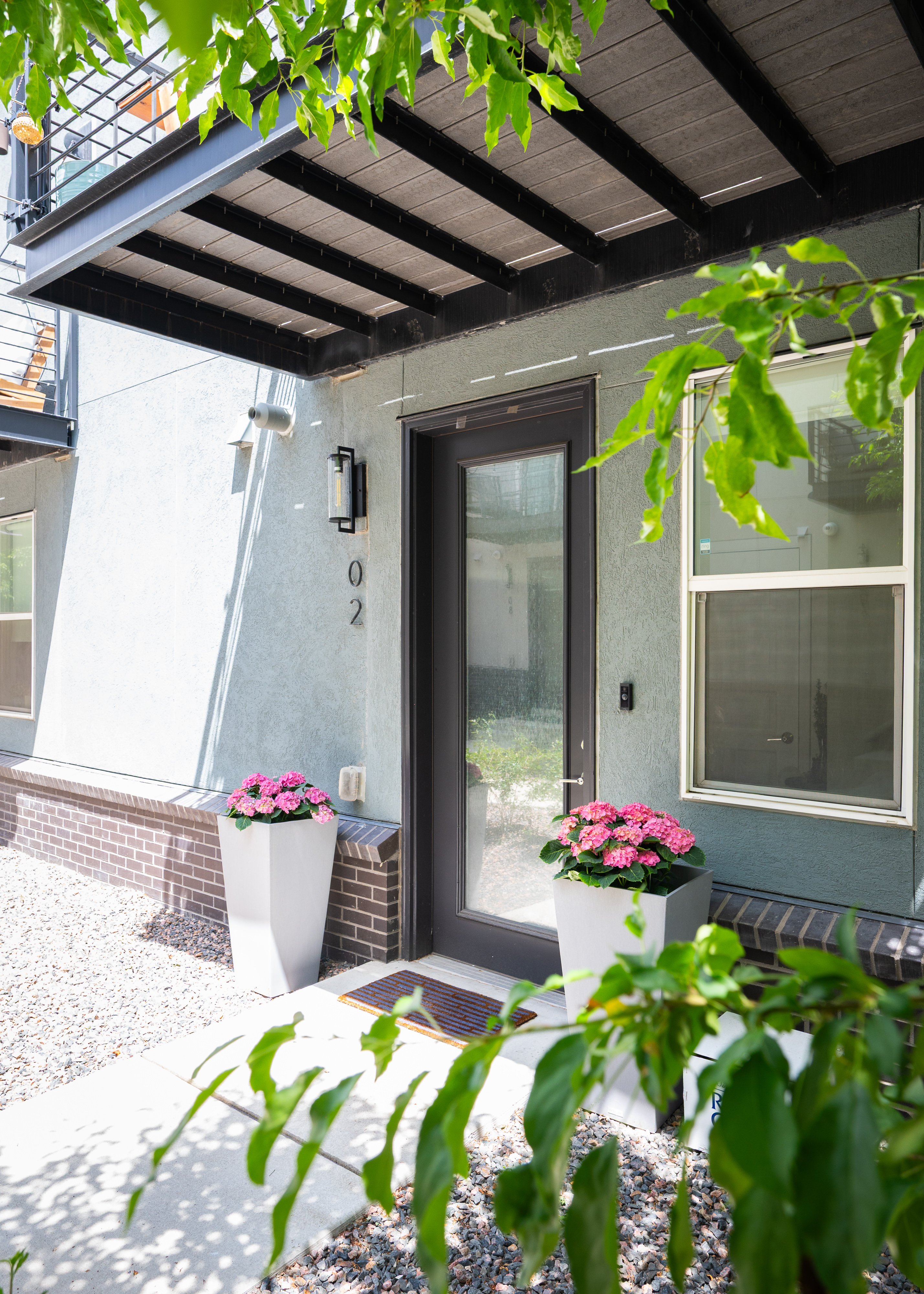  Modern Townhome In Contemporary Enclave - 物件實景