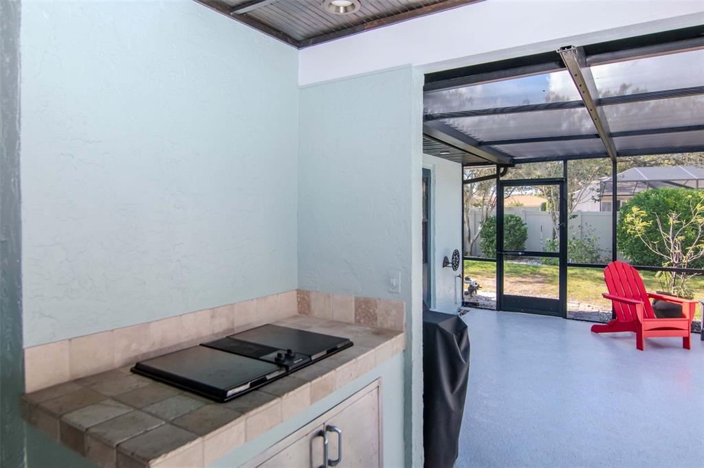 Clearwater, Florida, 33761, United States, 5 Bedrooms Bedrooms, ,3 BathroomsBathrooms,Residential,For Sale,1991990