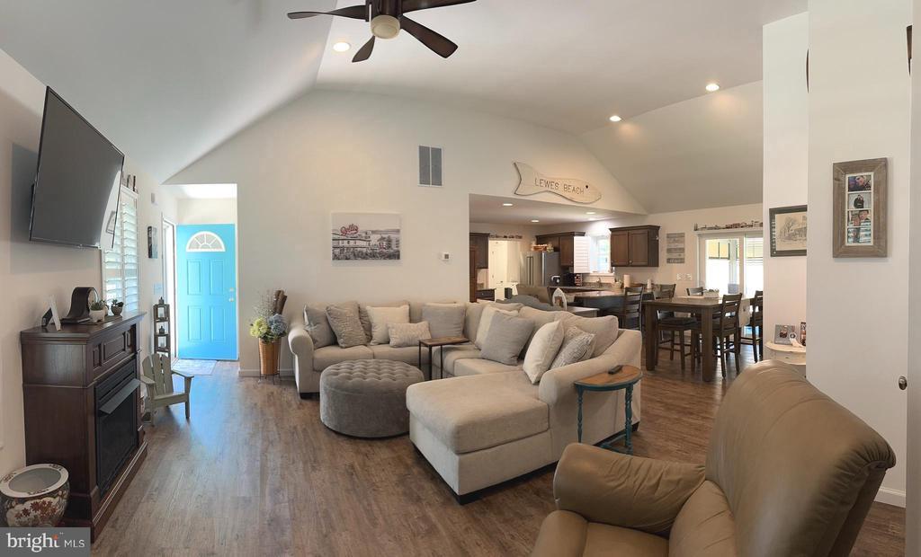 Rehoboth Beach, Delaware, 19971, United States, 3 Bedrooms Bedrooms, ,3 BathroomsBathrooms,Residential,For Sale,1794039