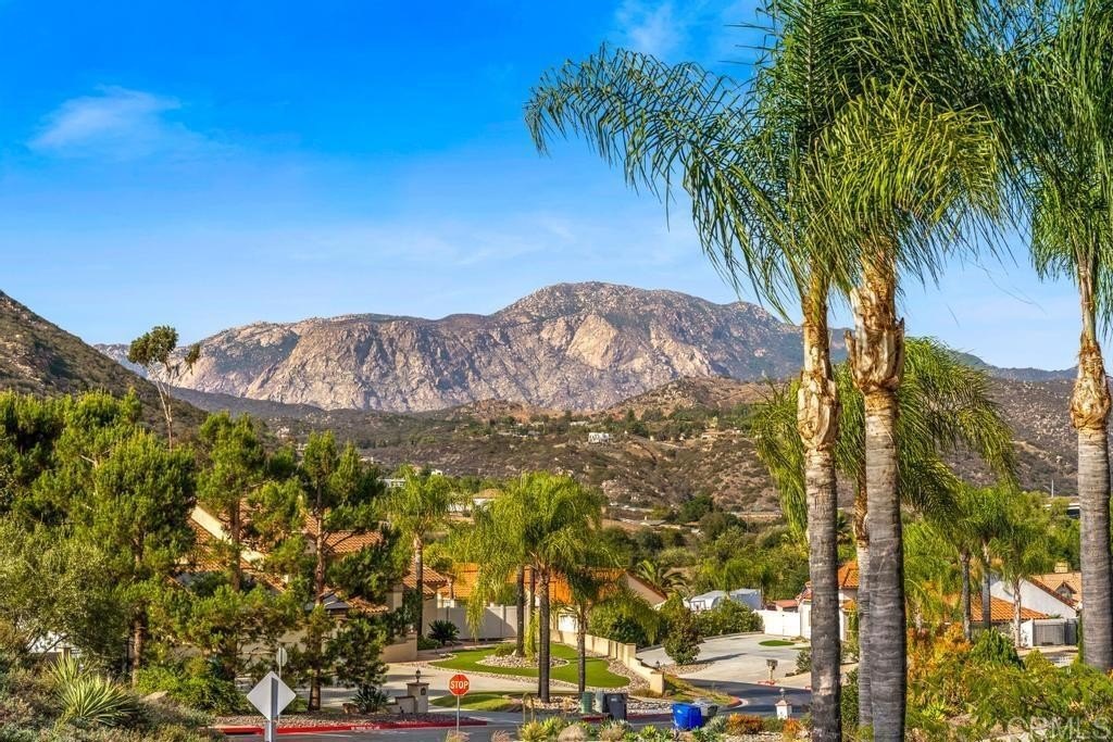 Alpine, California, 91901, United States, 4 Bedrooms Bedrooms, ,3 BathroomsBathrooms,Residential,For Sale,1991571