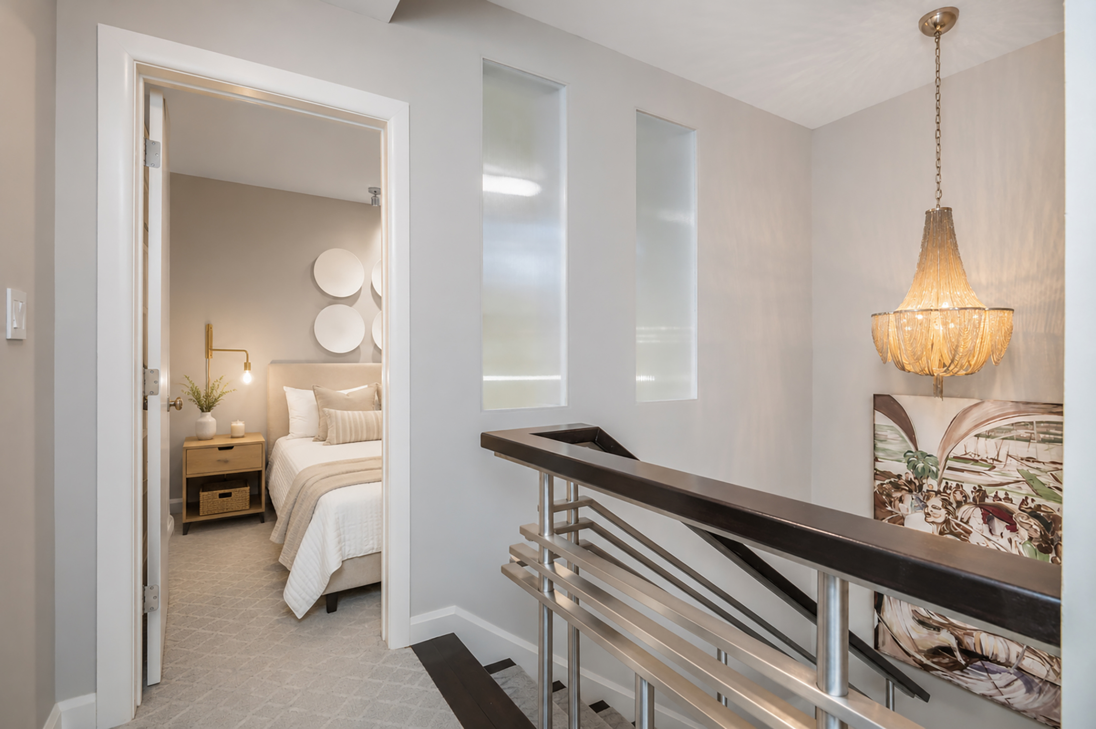  Fully Renovated Two-story Condo in the Iconic Colony House at Colony Square - 物件實景