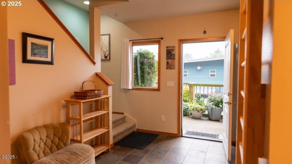 Depoe Bay, Oregon, 97341, United States, 3 Bedrooms Bedrooms, ,4 BathroomsBathrooms,Residential,For Sale,1939228